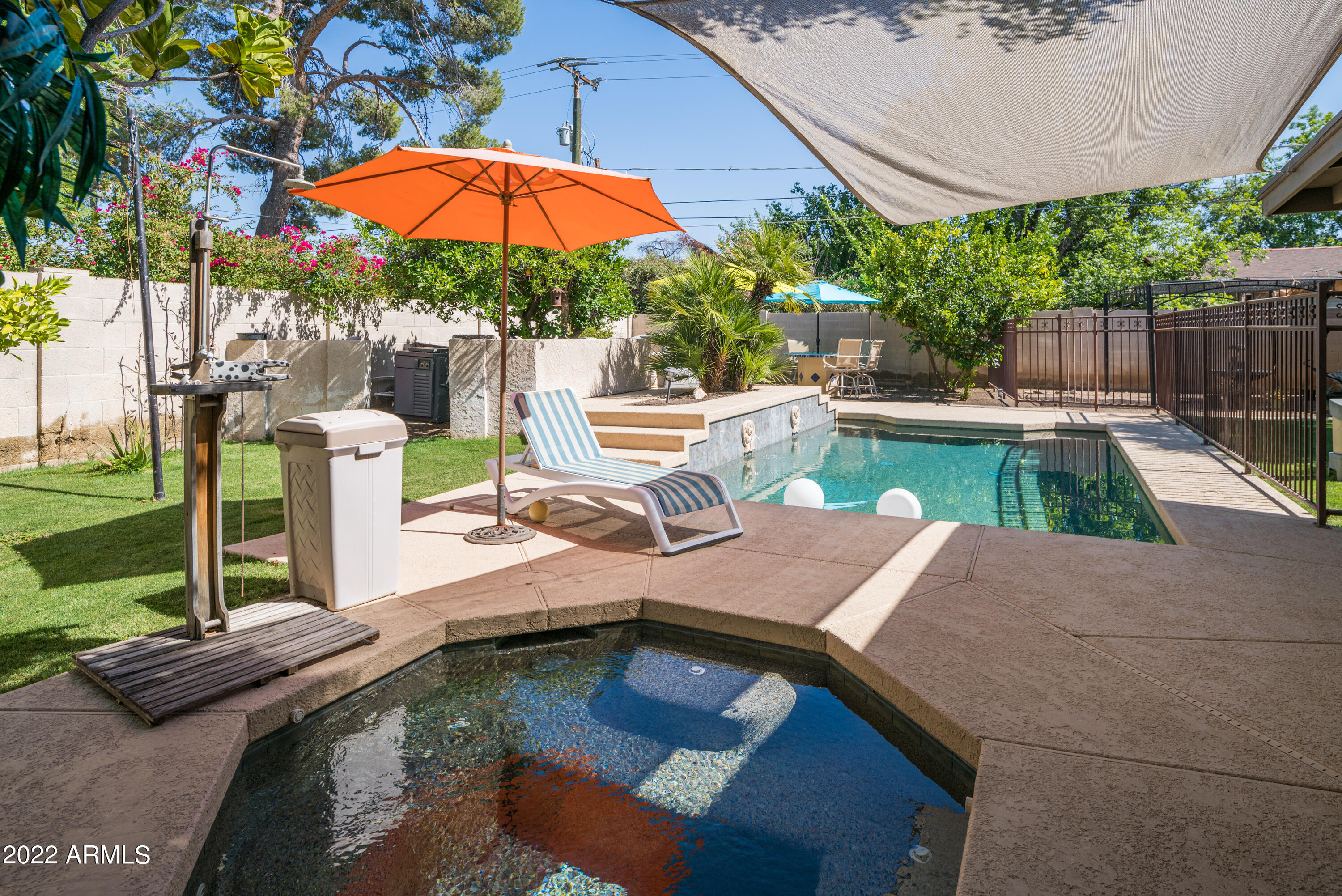 3801 E HIGHLAND Avenue