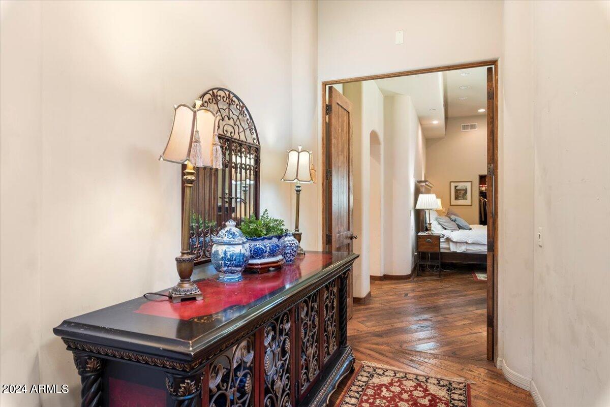 4634 E Calle Del Norte --