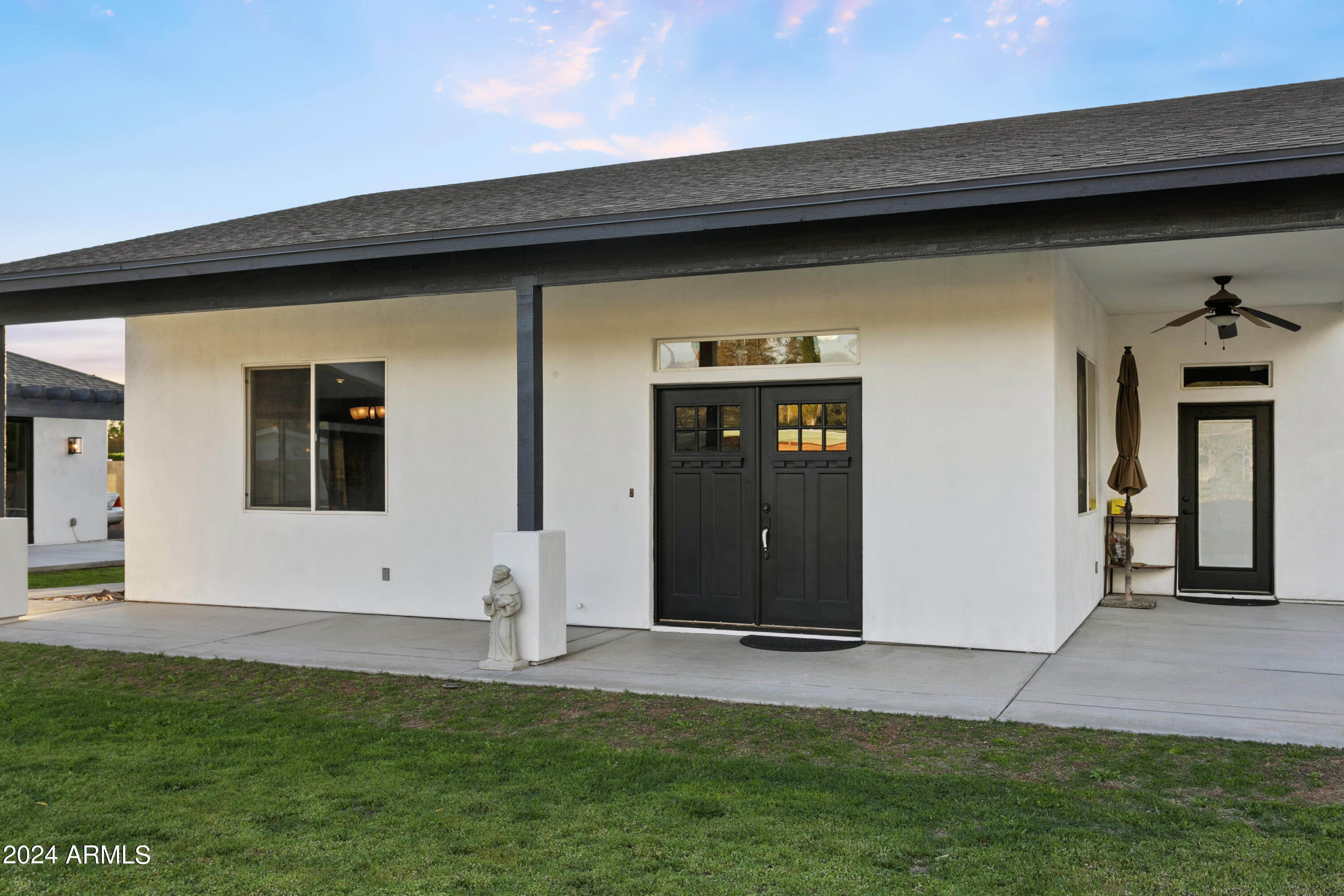 5214 E FLOWER Street