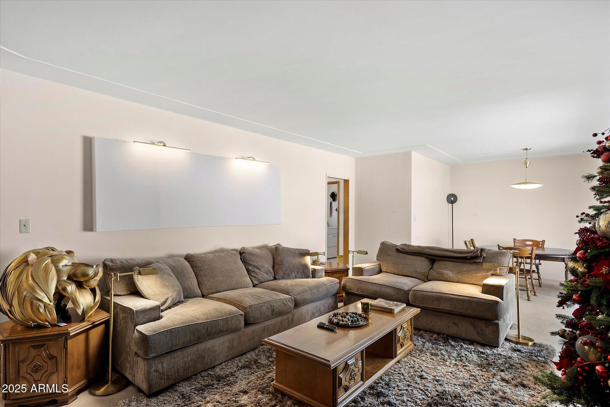 4510 E CALLE TUBERIA