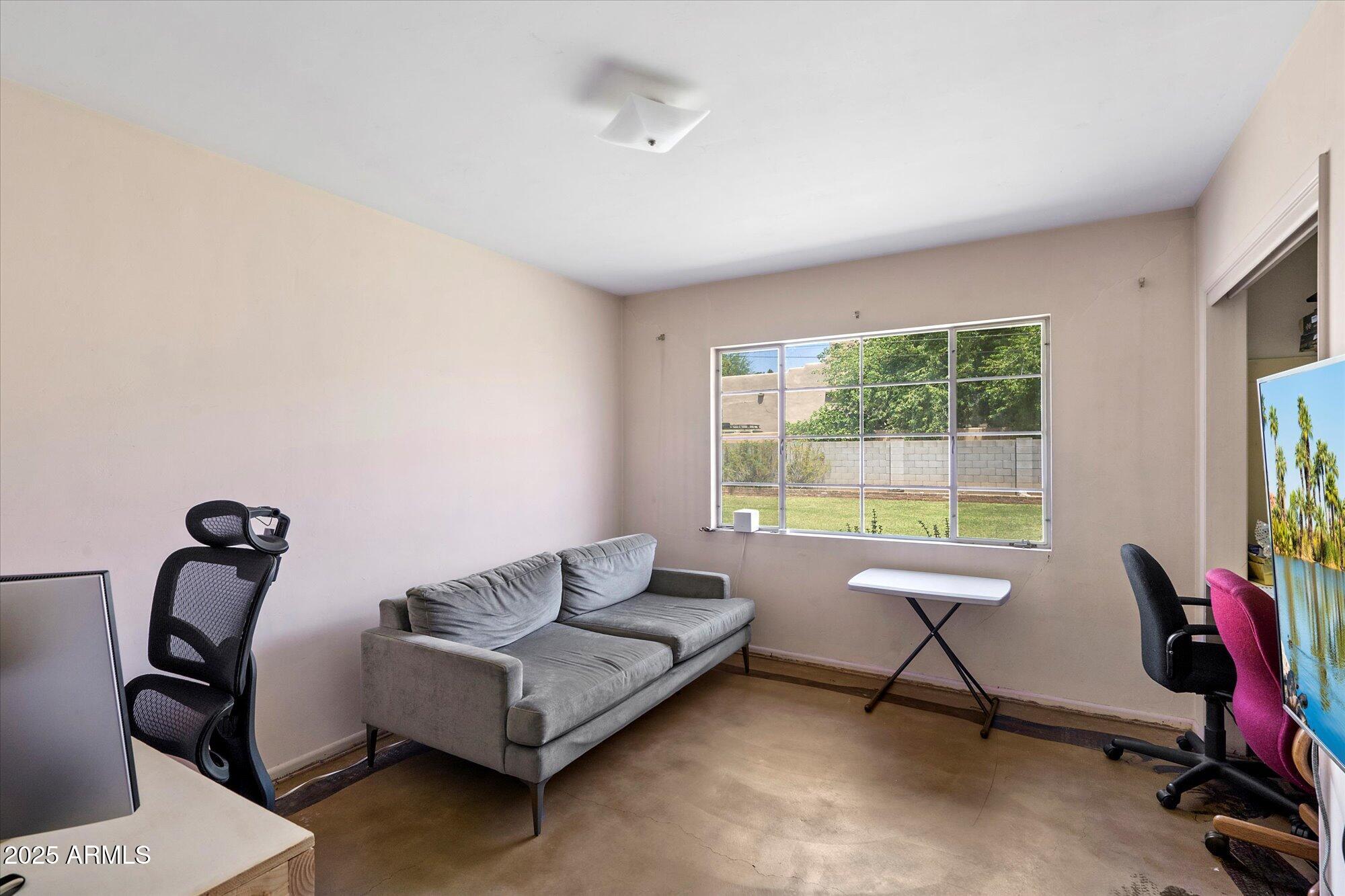 4510 E CALLE TUBERIA