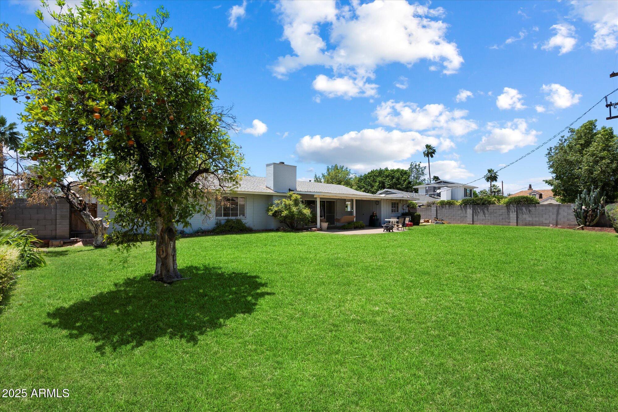 4510 E CALLE TUBERIA