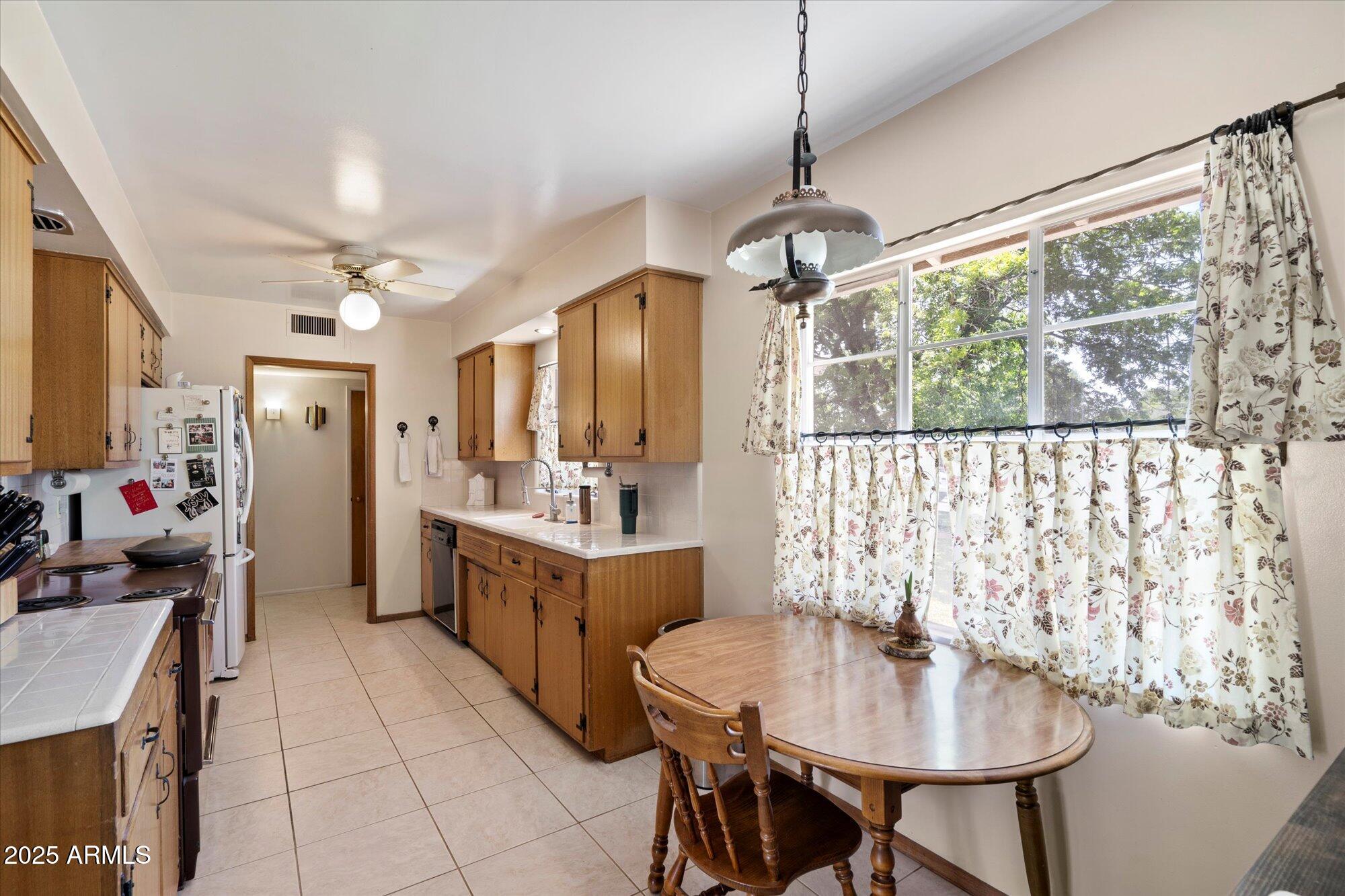 4510 E CALLE TUBERIA