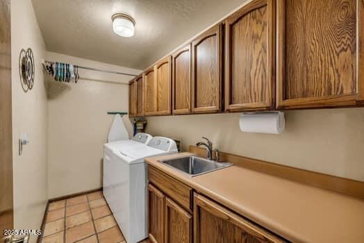 5428 E CLAIRE Drive E