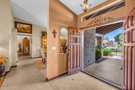 5428 E CLAIRE Drive E