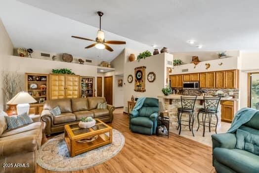 5428 E CLAIRE Drive E