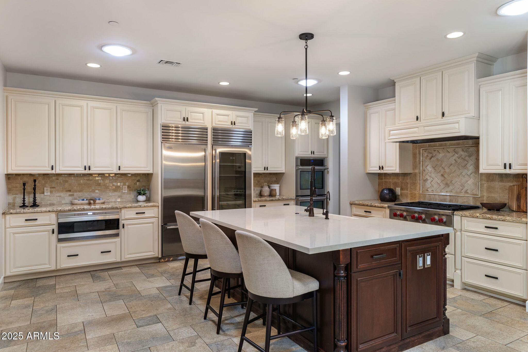325 W PALO VERDE Drive