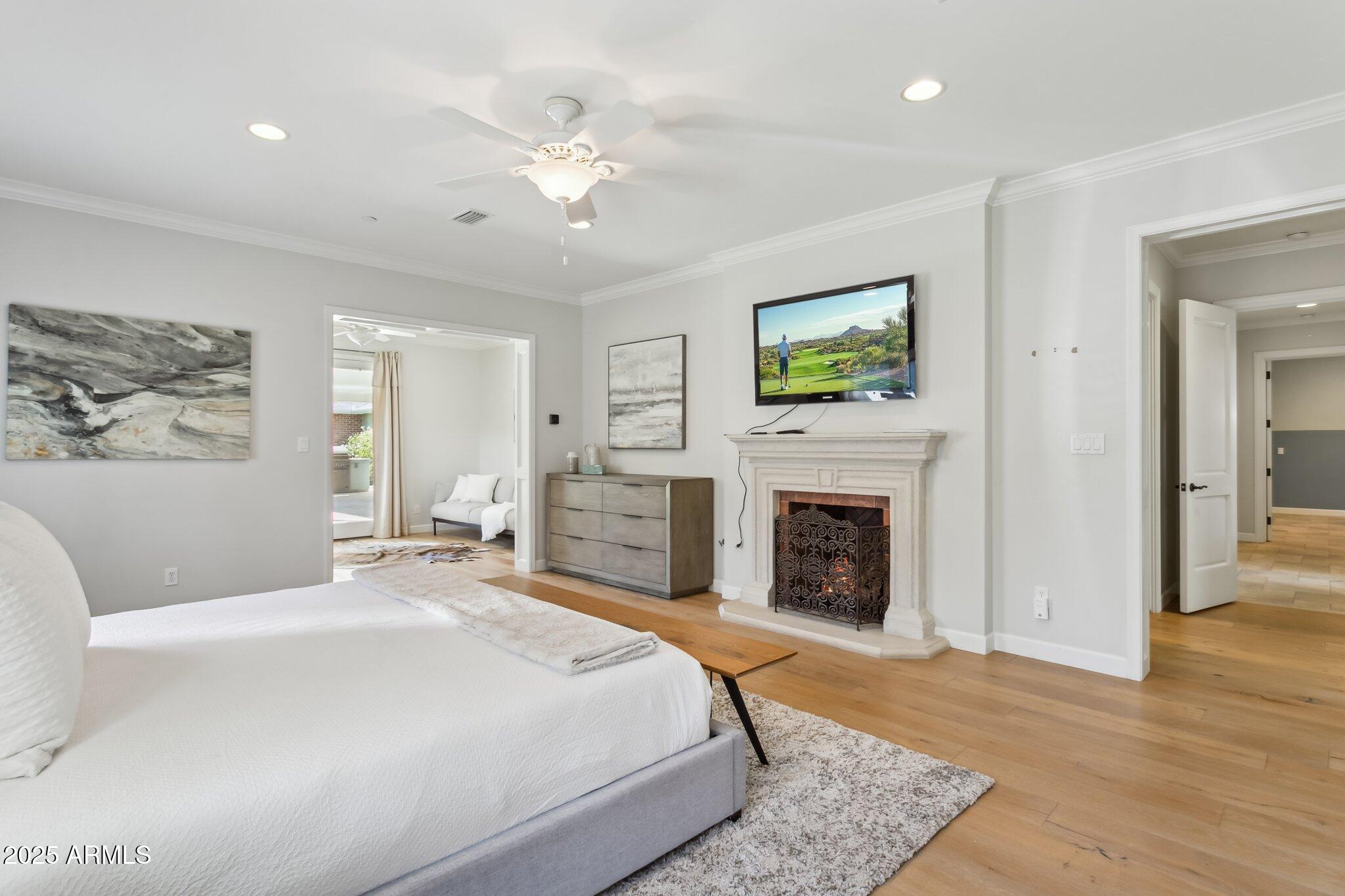 325 W PALO VERDE Drive