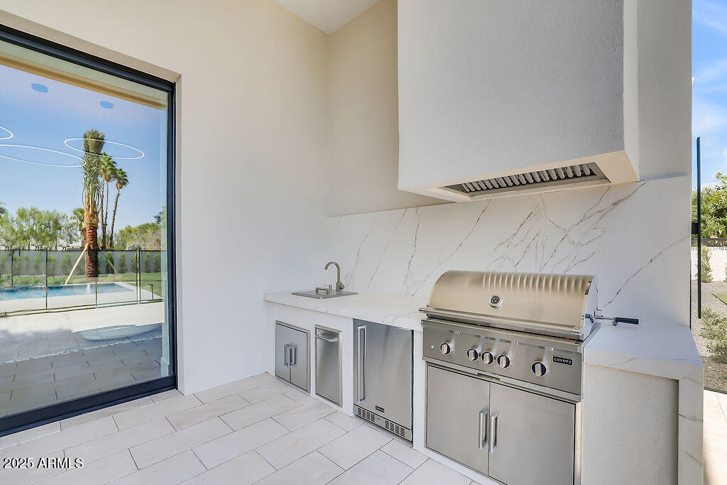 6303 E VIA ESTRELLA Avenue