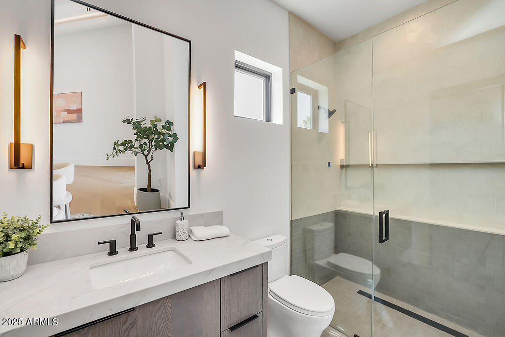 6303 E VIA ESTRELLA Avenue