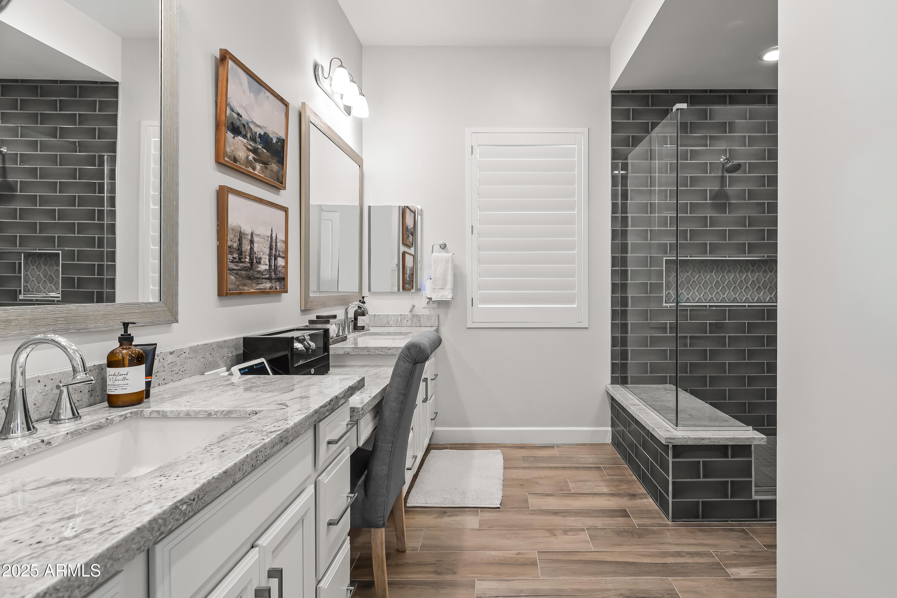 3838 E CRITTENDEN Lane, Phoenix