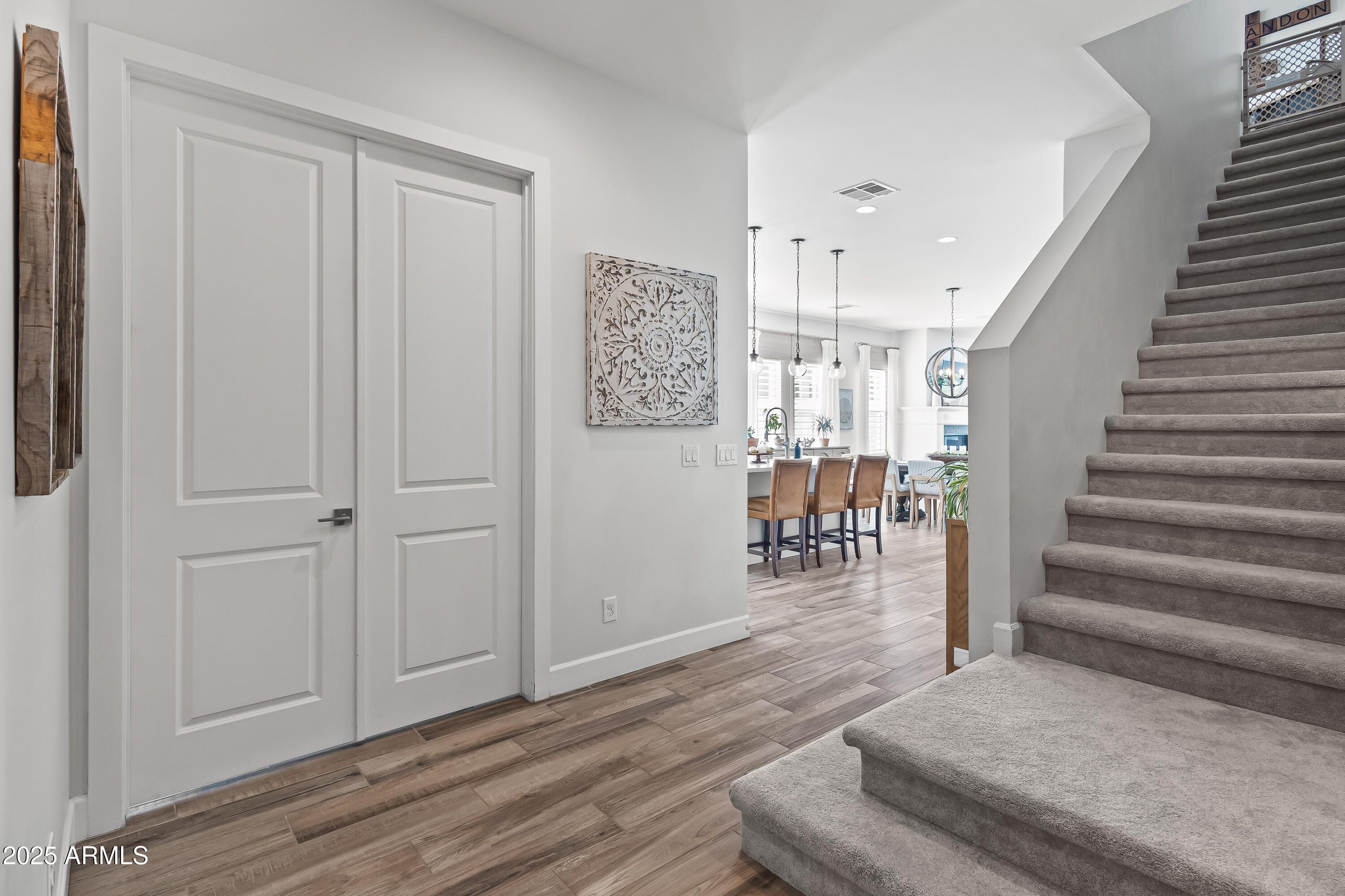 3838 E CRITTENDEN Lane, Phoenix