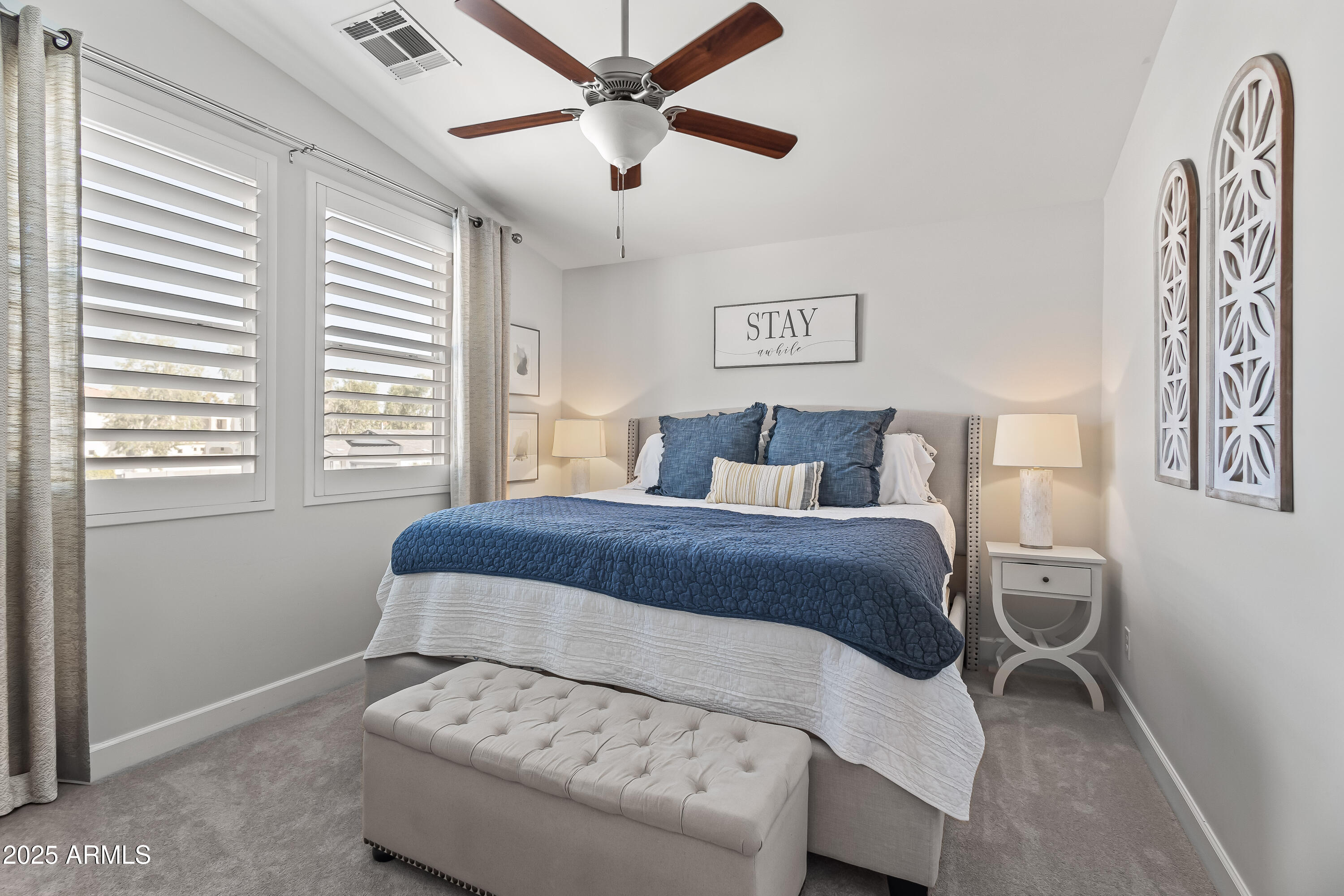 3838 E CRITTENDEN Lane, Phoenix