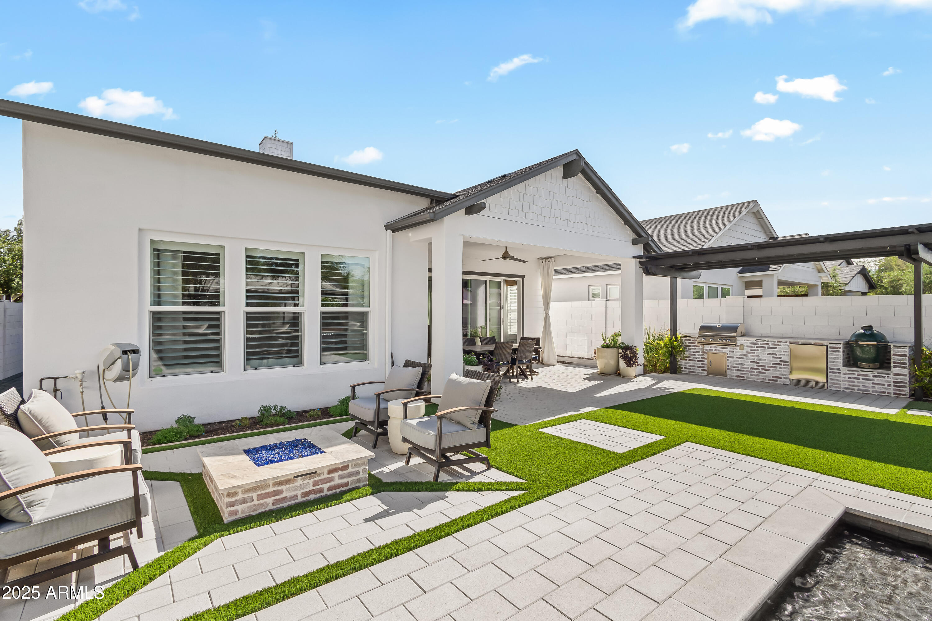 3838 E CRITTENDEN Lane, Phoenix