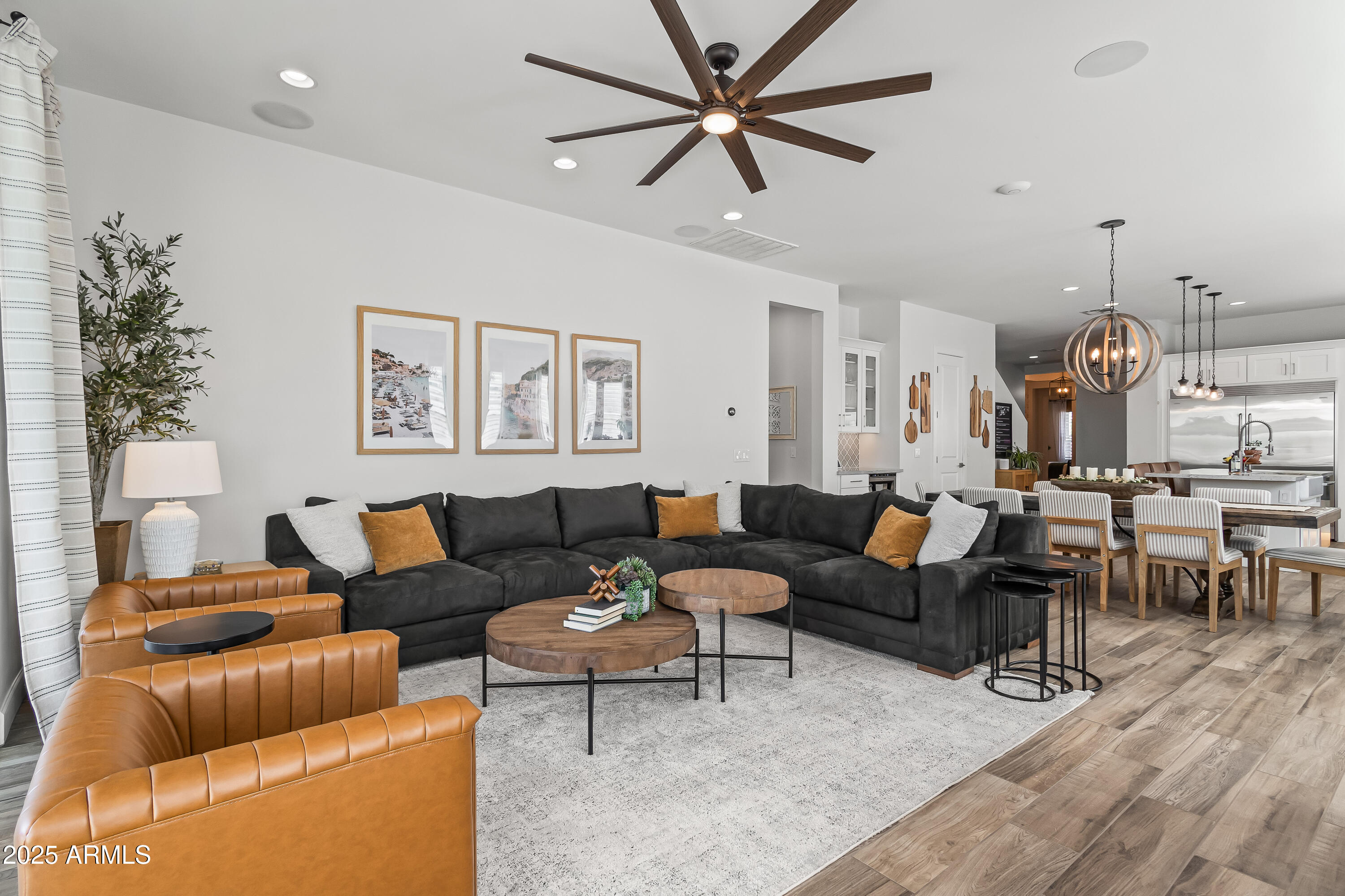 3838 E CRITTENDEN Lane, Phoenix