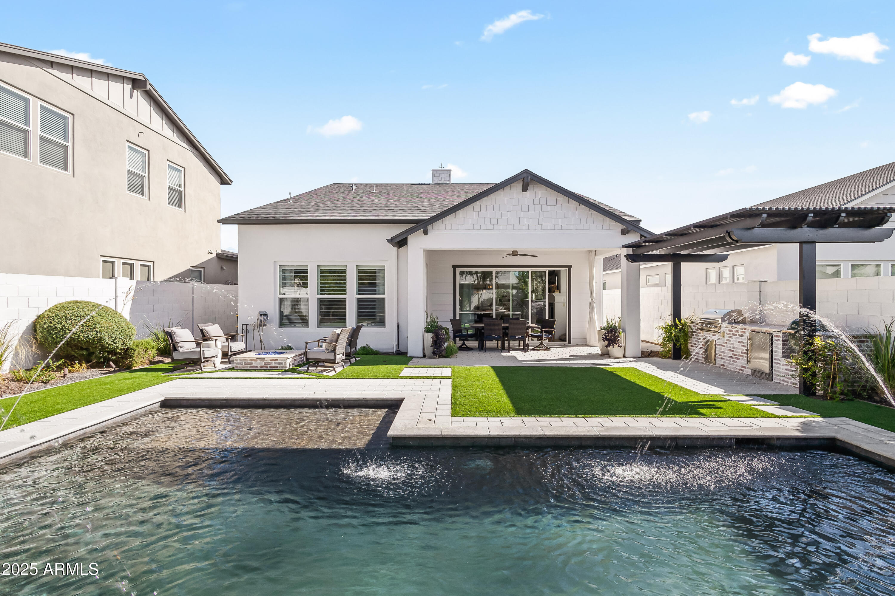 3838 E CRITTENDEN Lane, Phoenix