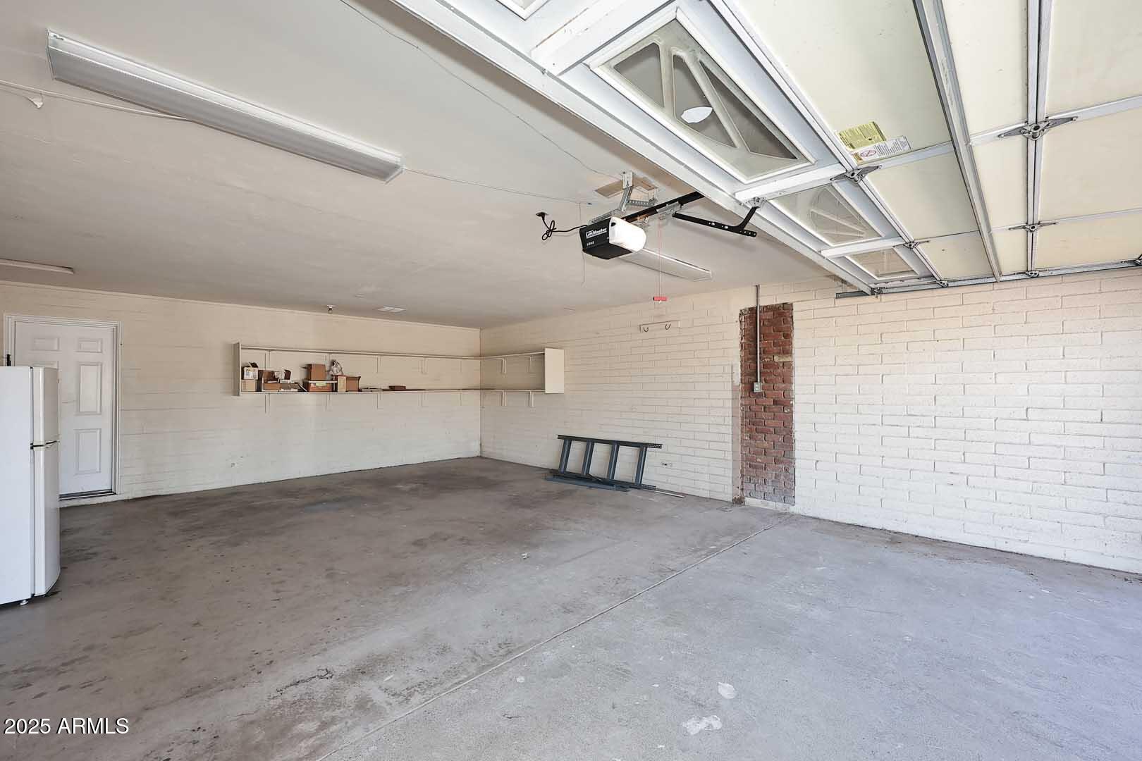 4211 E STANFORD Drive