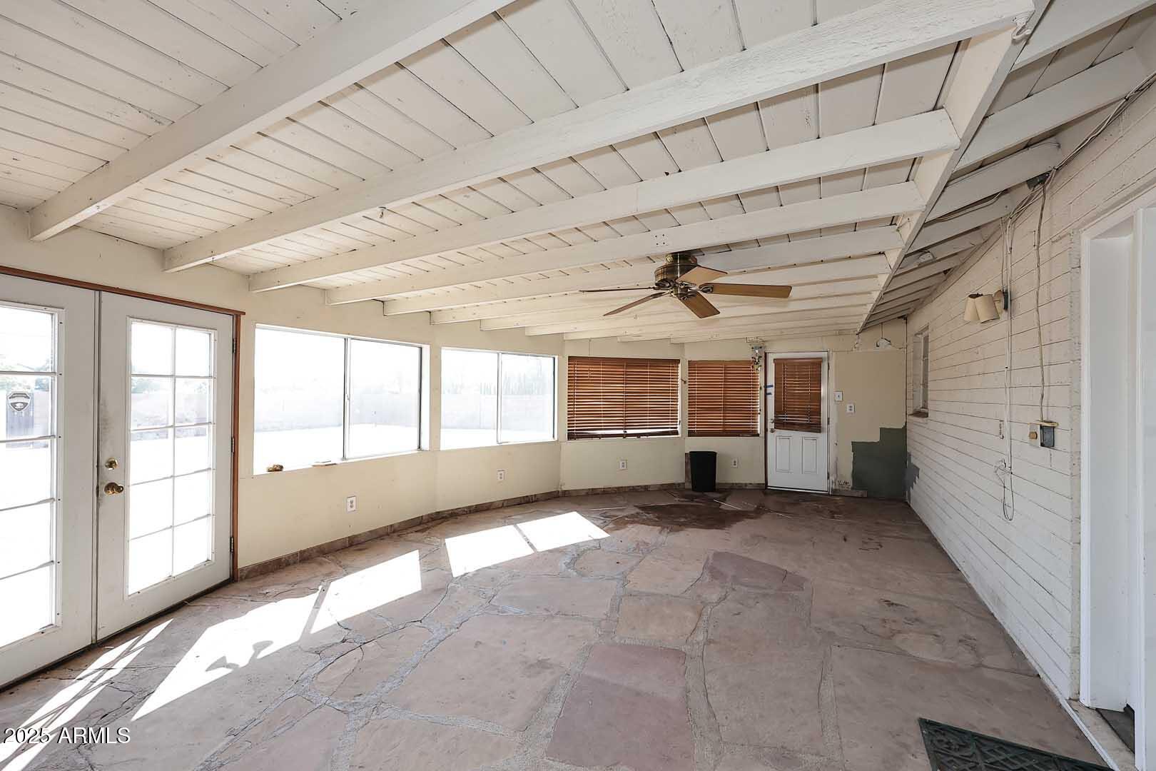 4211 E STANFORD Drive