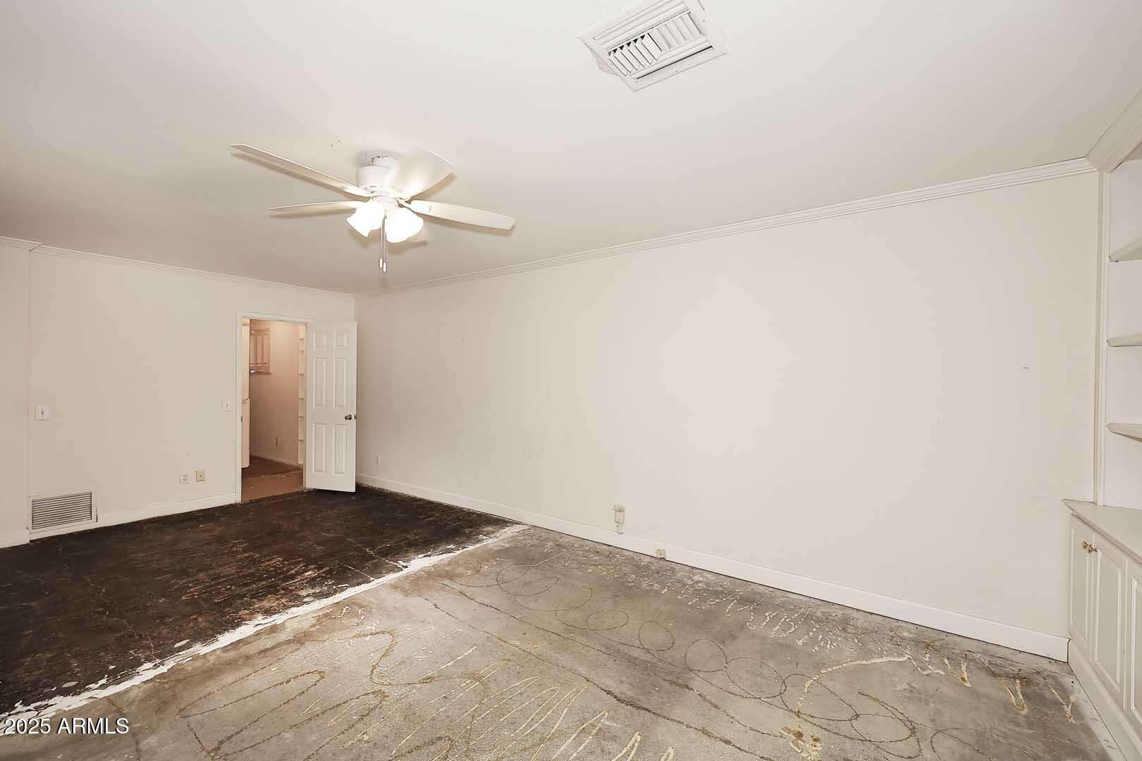 4211 E STANFORD Drive