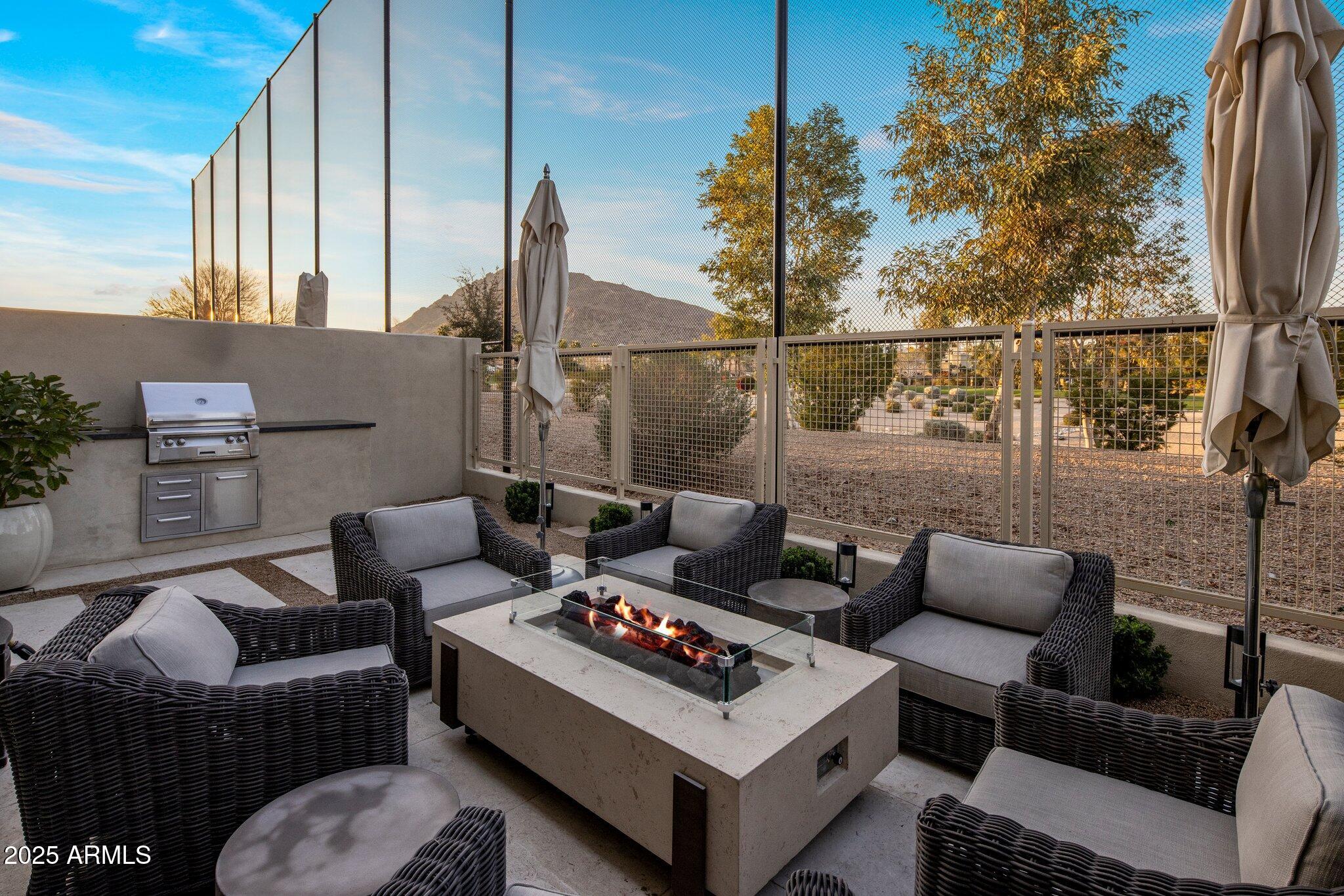 6500 E CAMELBACK Road, 1010