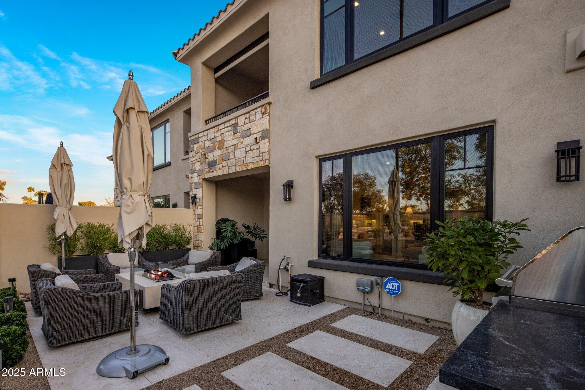 6500 E CAMELBACK Road, 1010