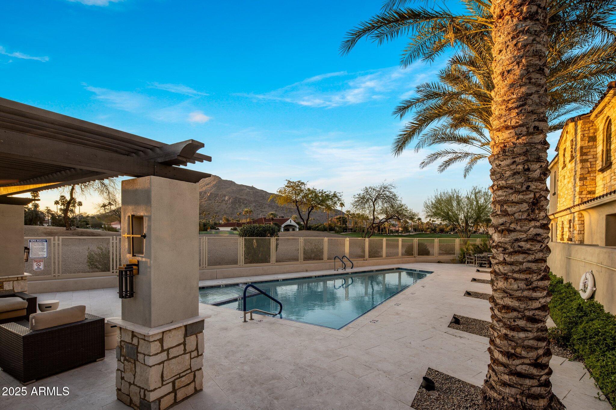 6500 E CAMELBACK Road, 1010