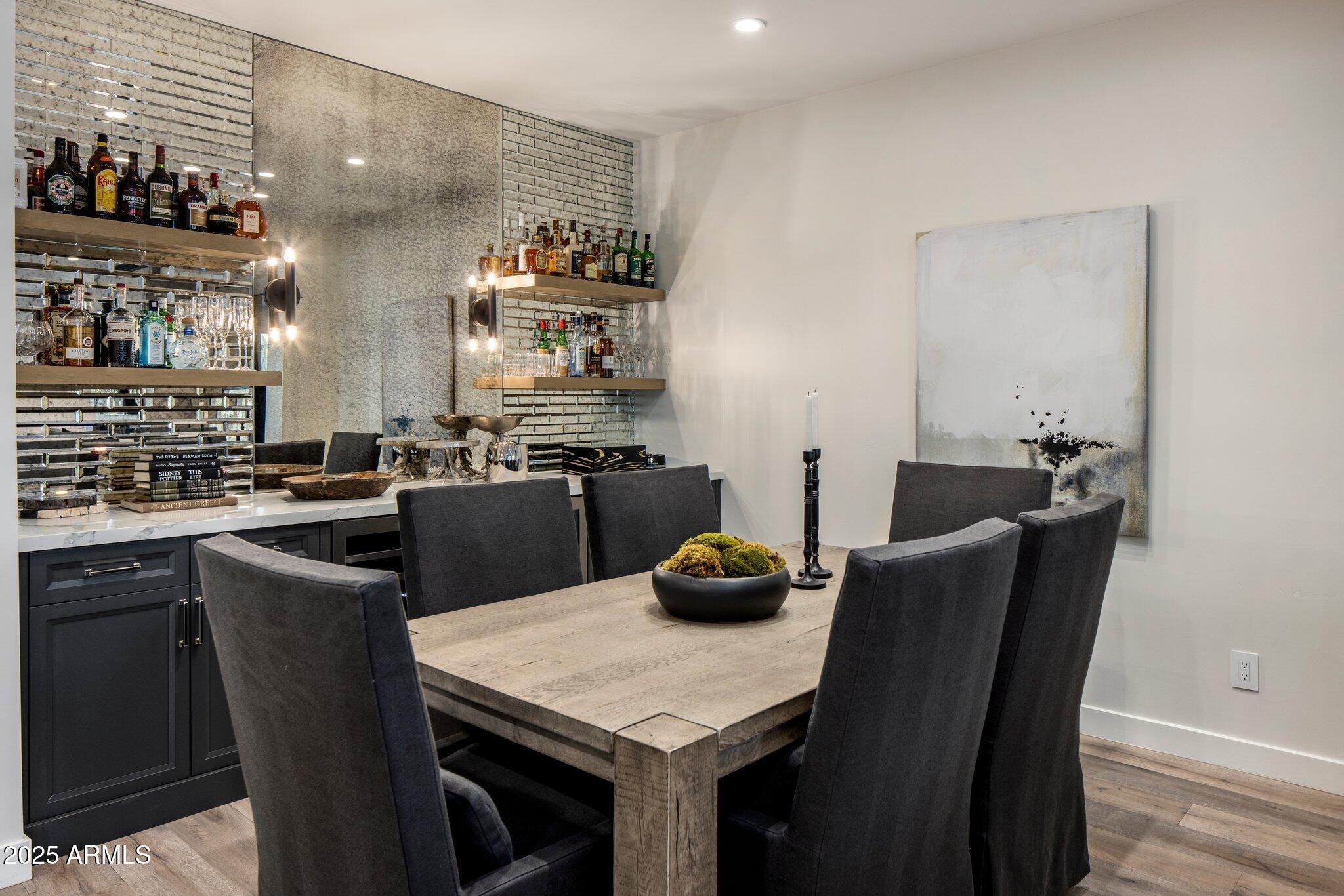 6500 E CAMELBACK Road, 1010