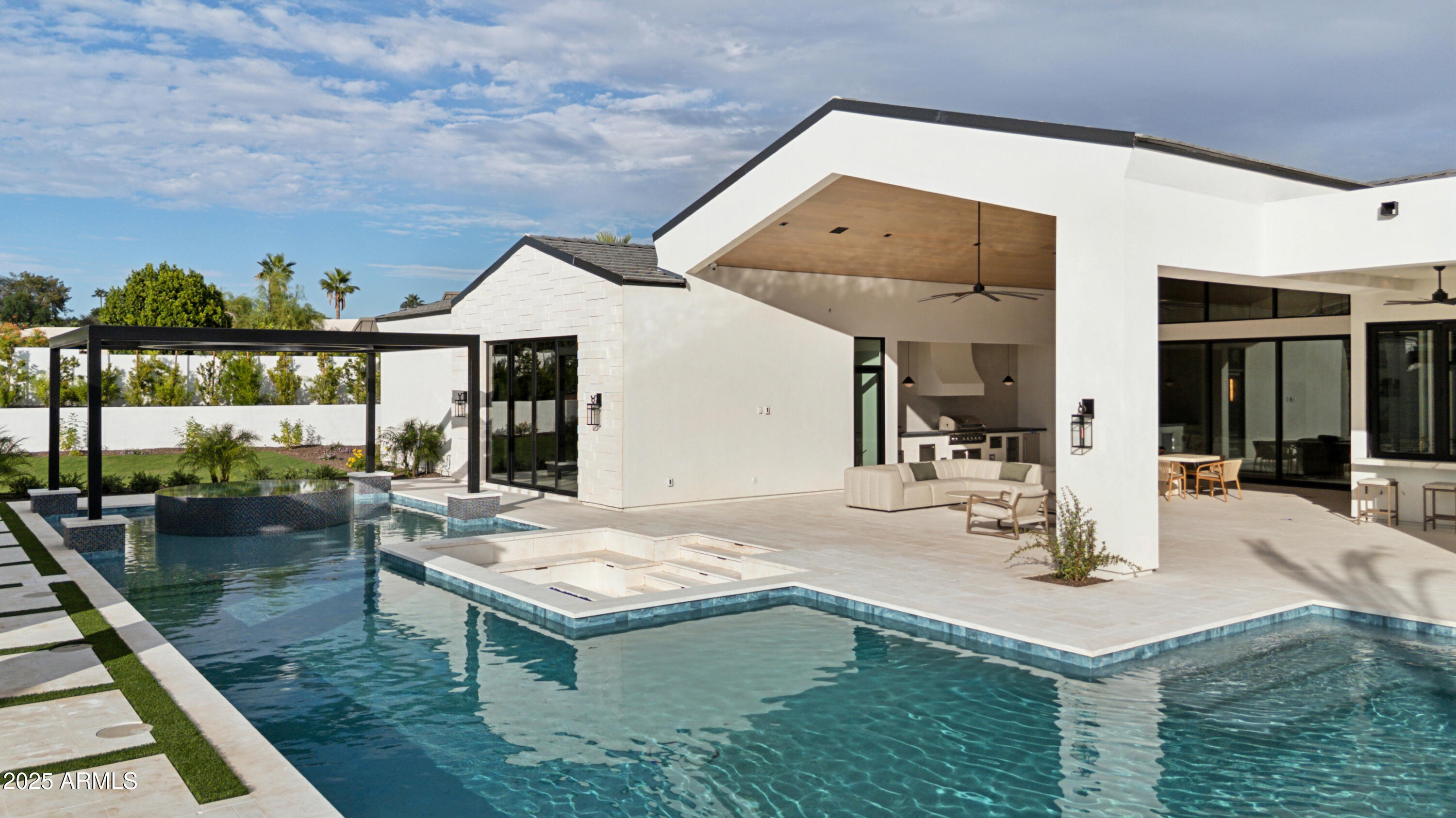 4534 E PEBBLE RIDGE Road, Paradise Valley