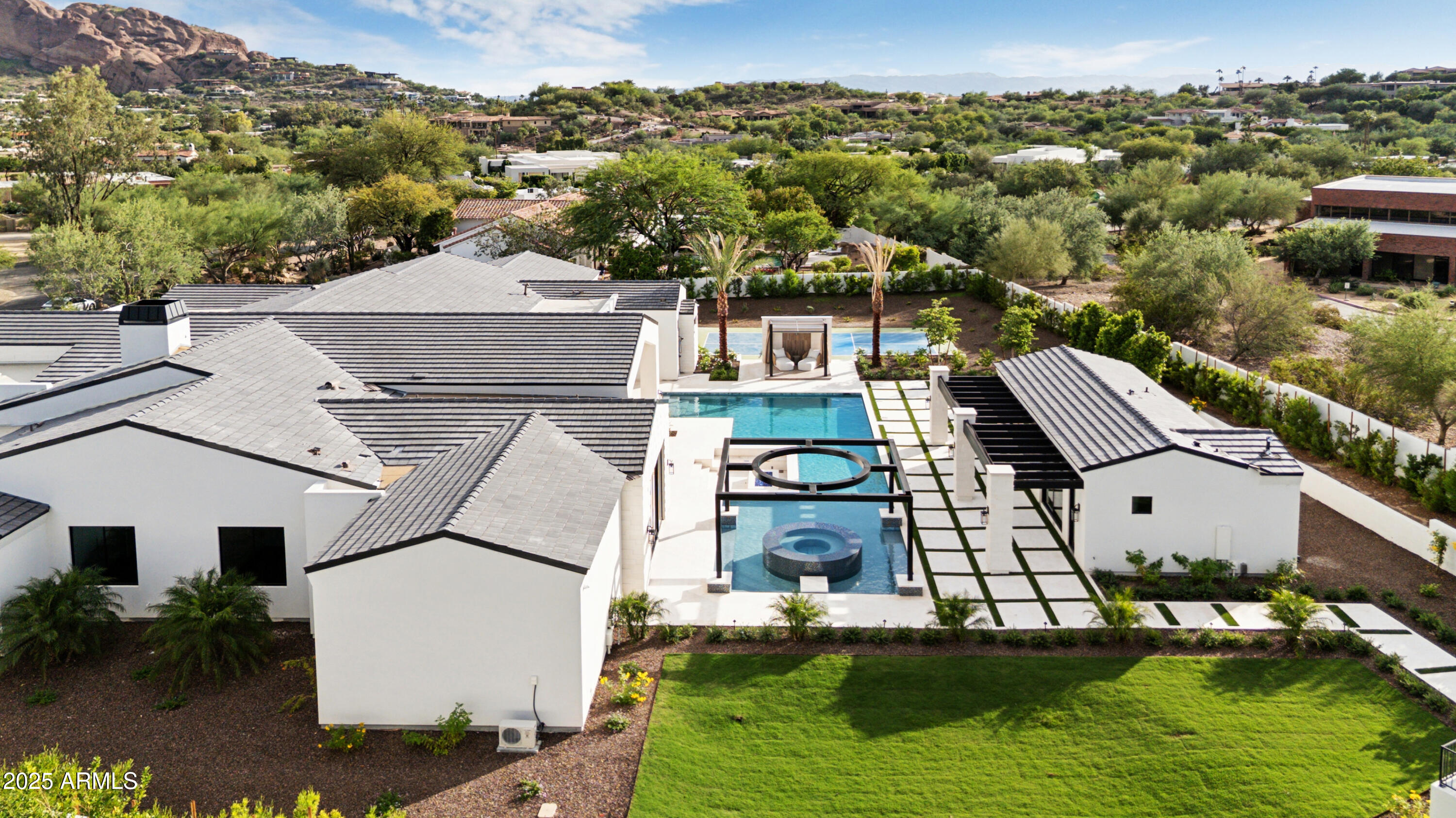 4534 E PEBBLE RIDGE Road, Paradise Valley