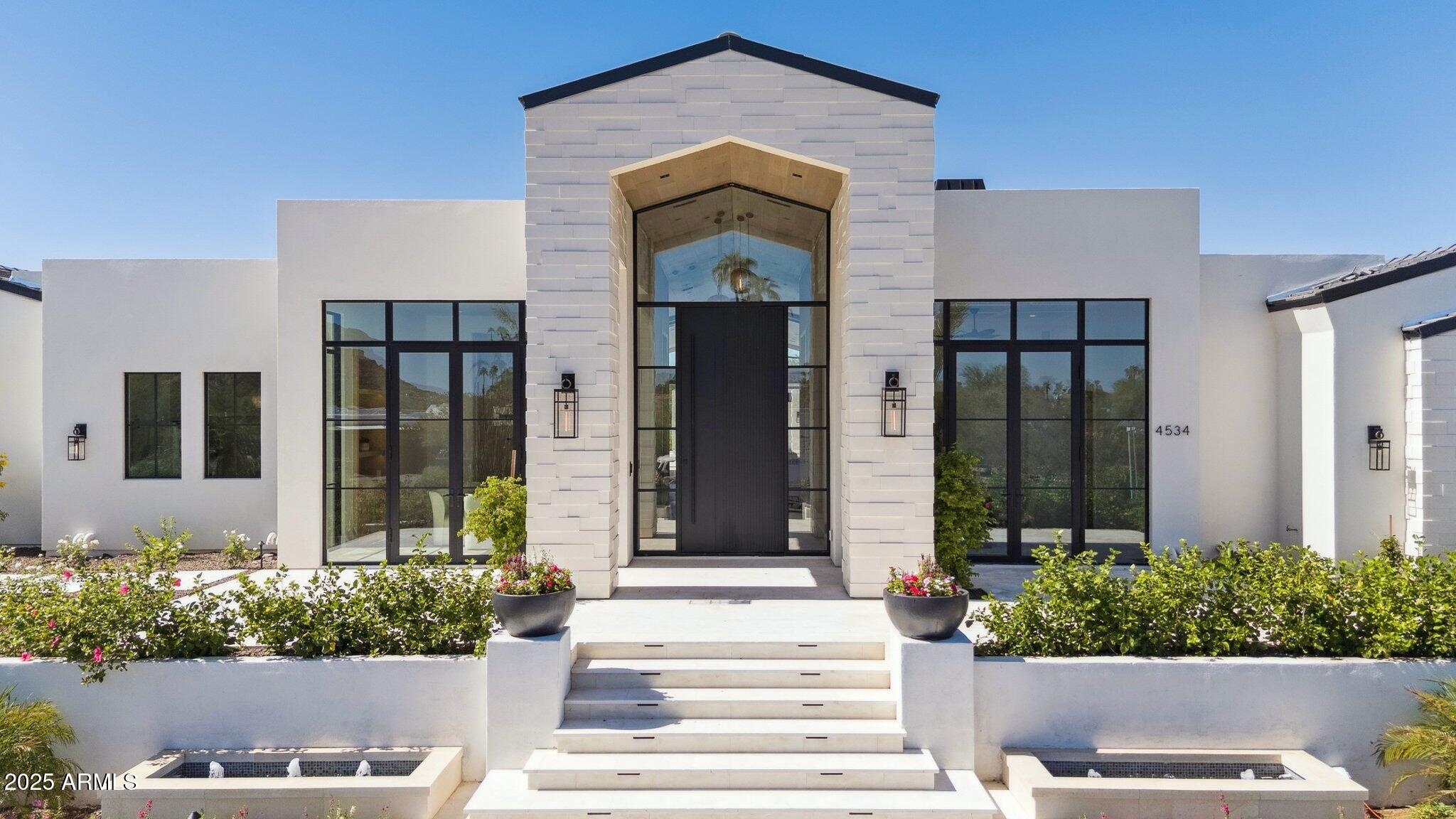 4534 E PEBBLE RIDGE Road, Paradise Valley