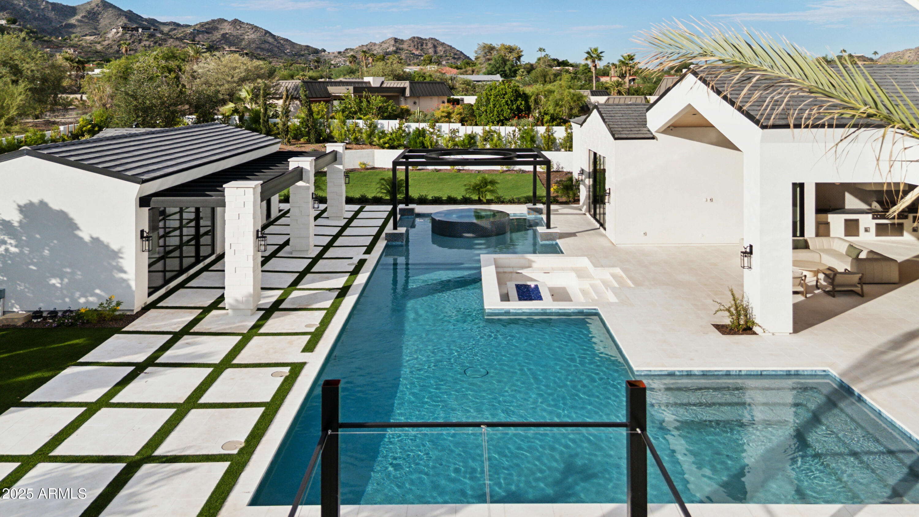 4534 E PEBBLE RIDGE Road, Paradise Valley