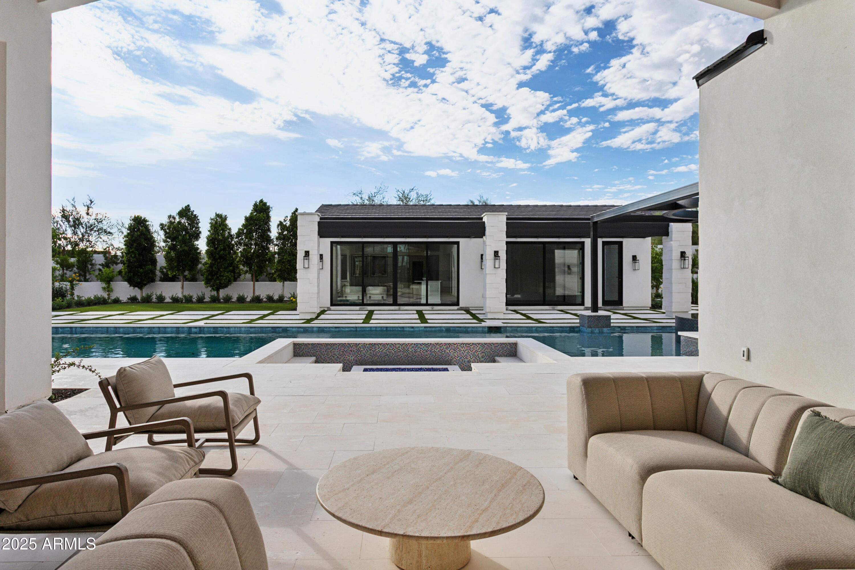 4534 E PEBBLE RIDGE Road, Paradise Valley