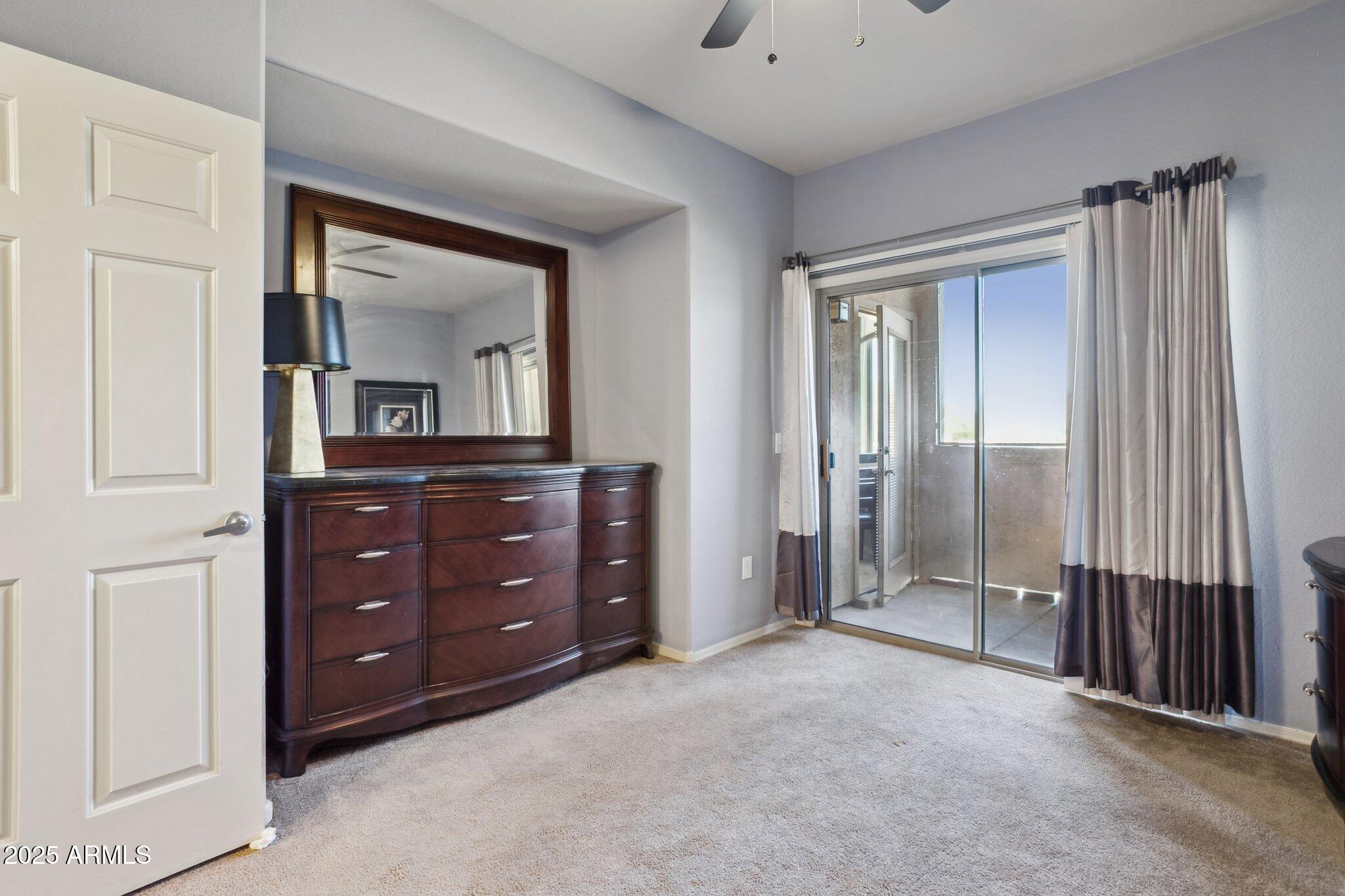 9820 N CENTRAL Avenue, 317