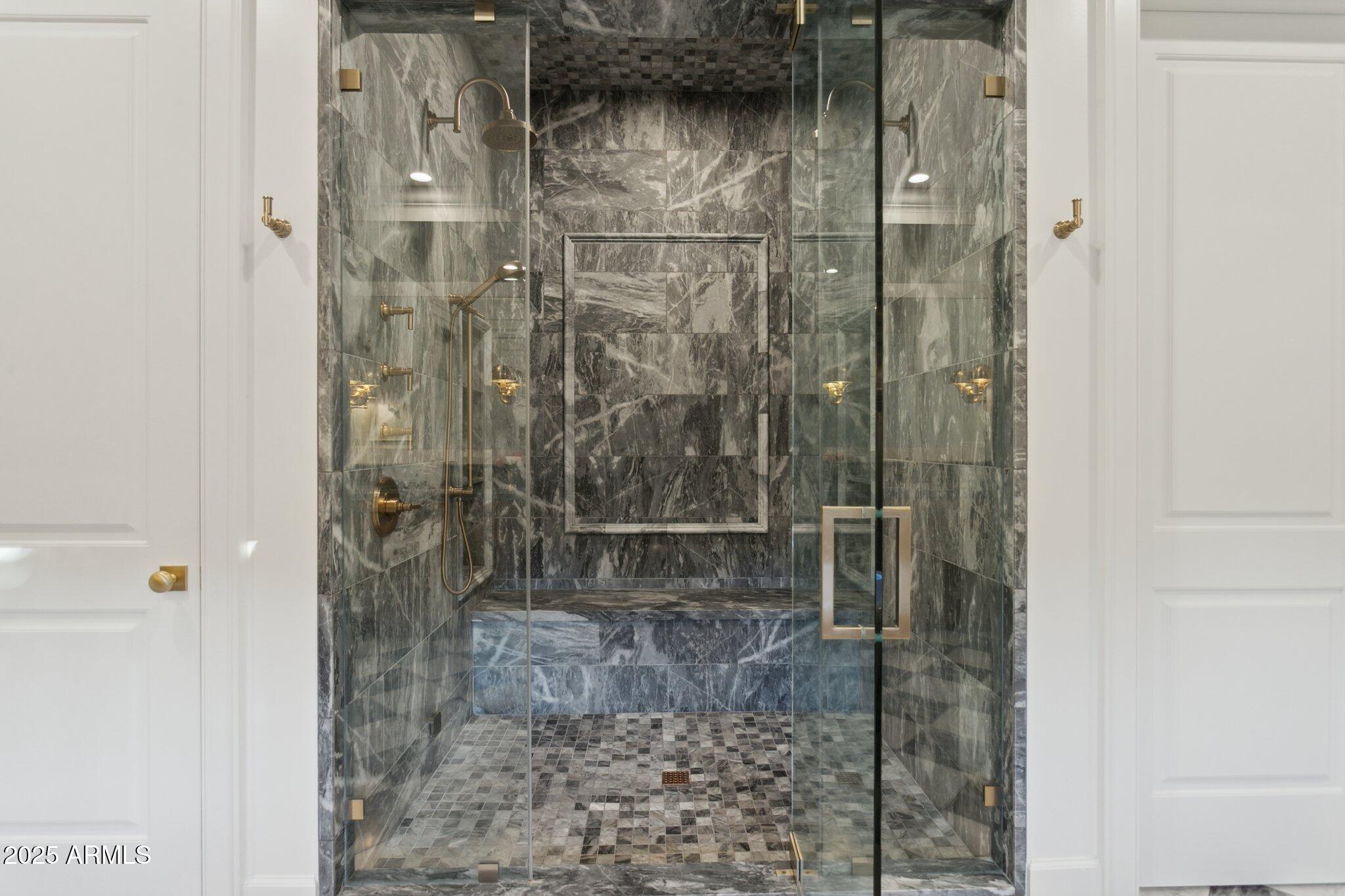 6333 E LAFAYETTE Boulevard