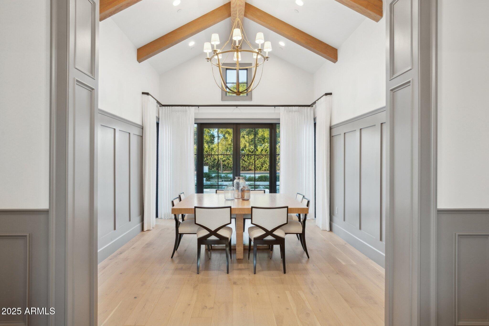 6333 E LAFAYETTE Boulevard