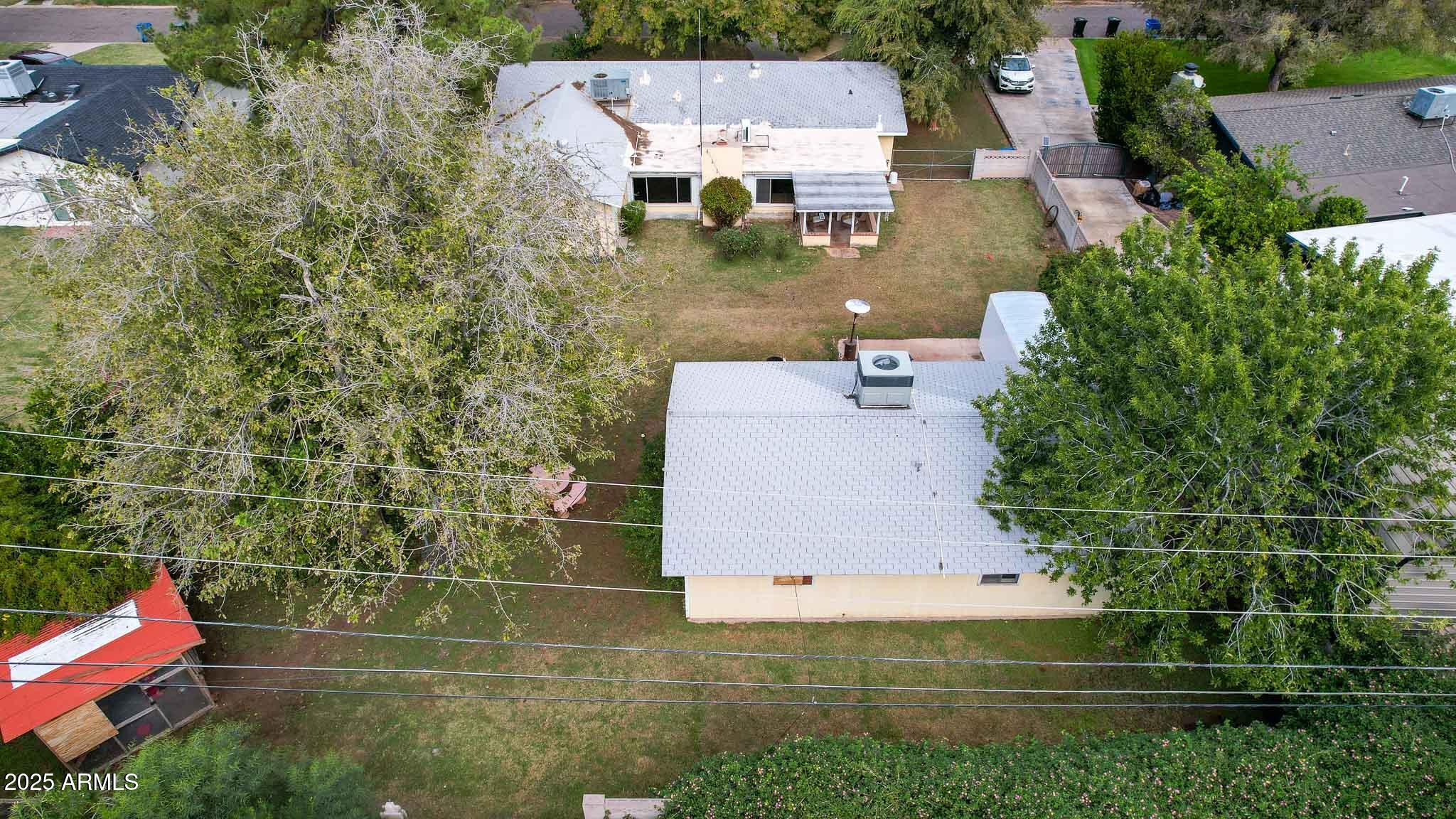 2917 E HIGHLAND Avenue