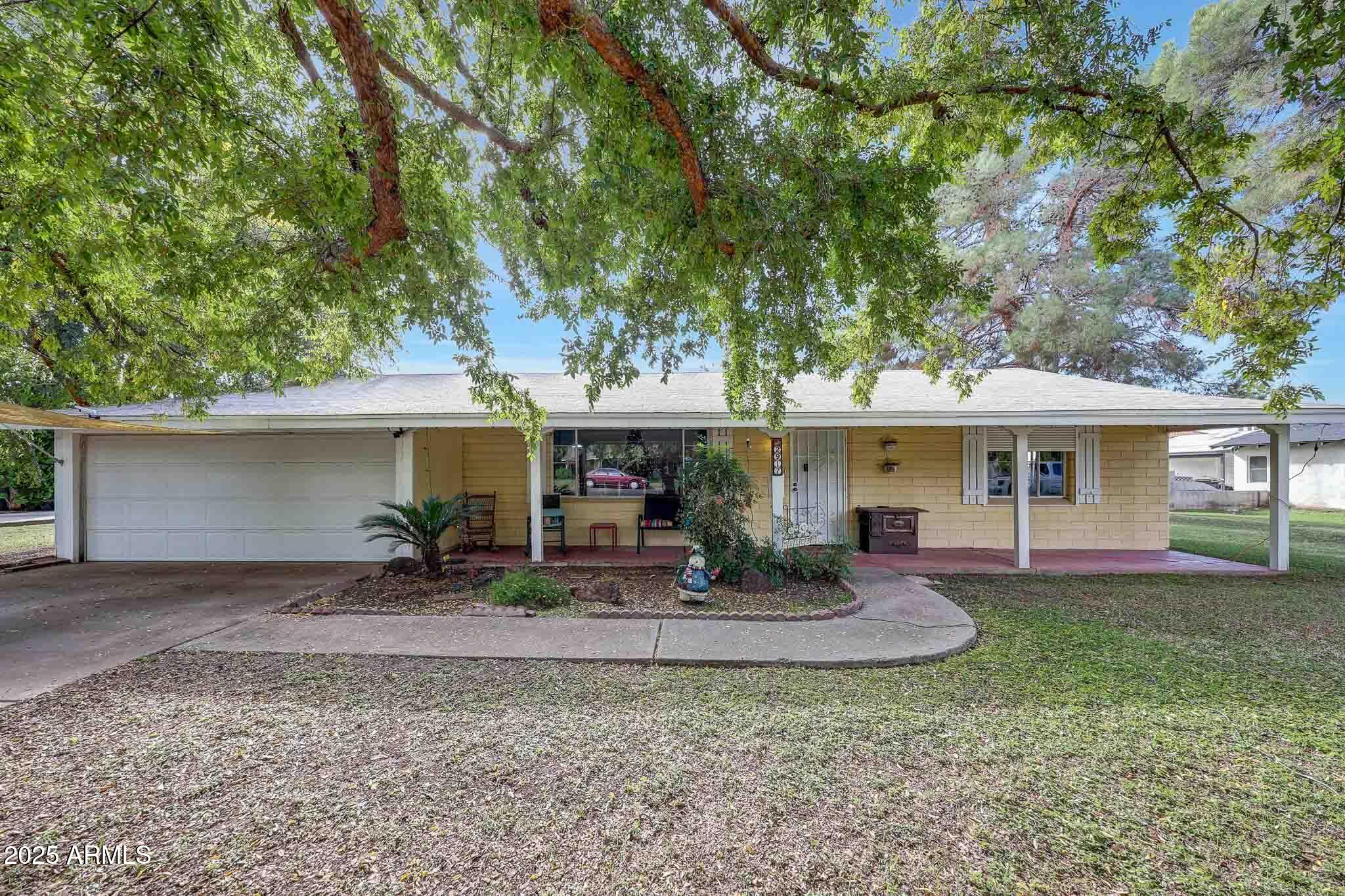 2917 E HIGHLAND Avenue