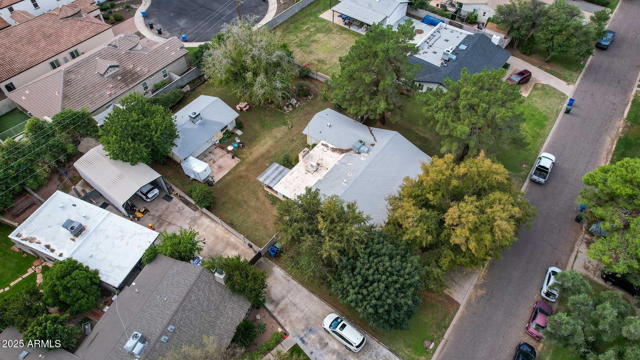 2917 E HIGHLAND Avenue