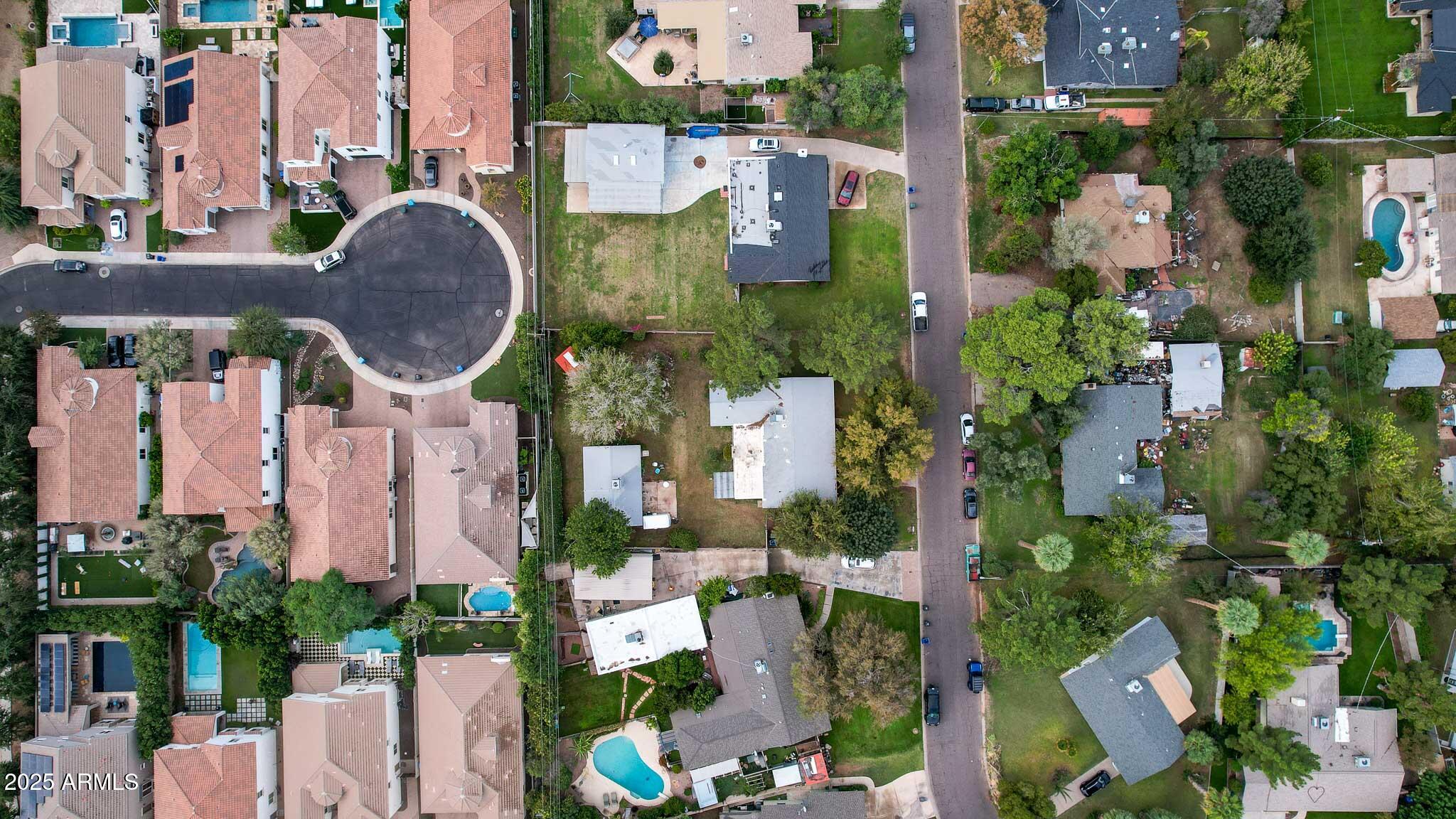 2917 E HIGHLAND Avenue