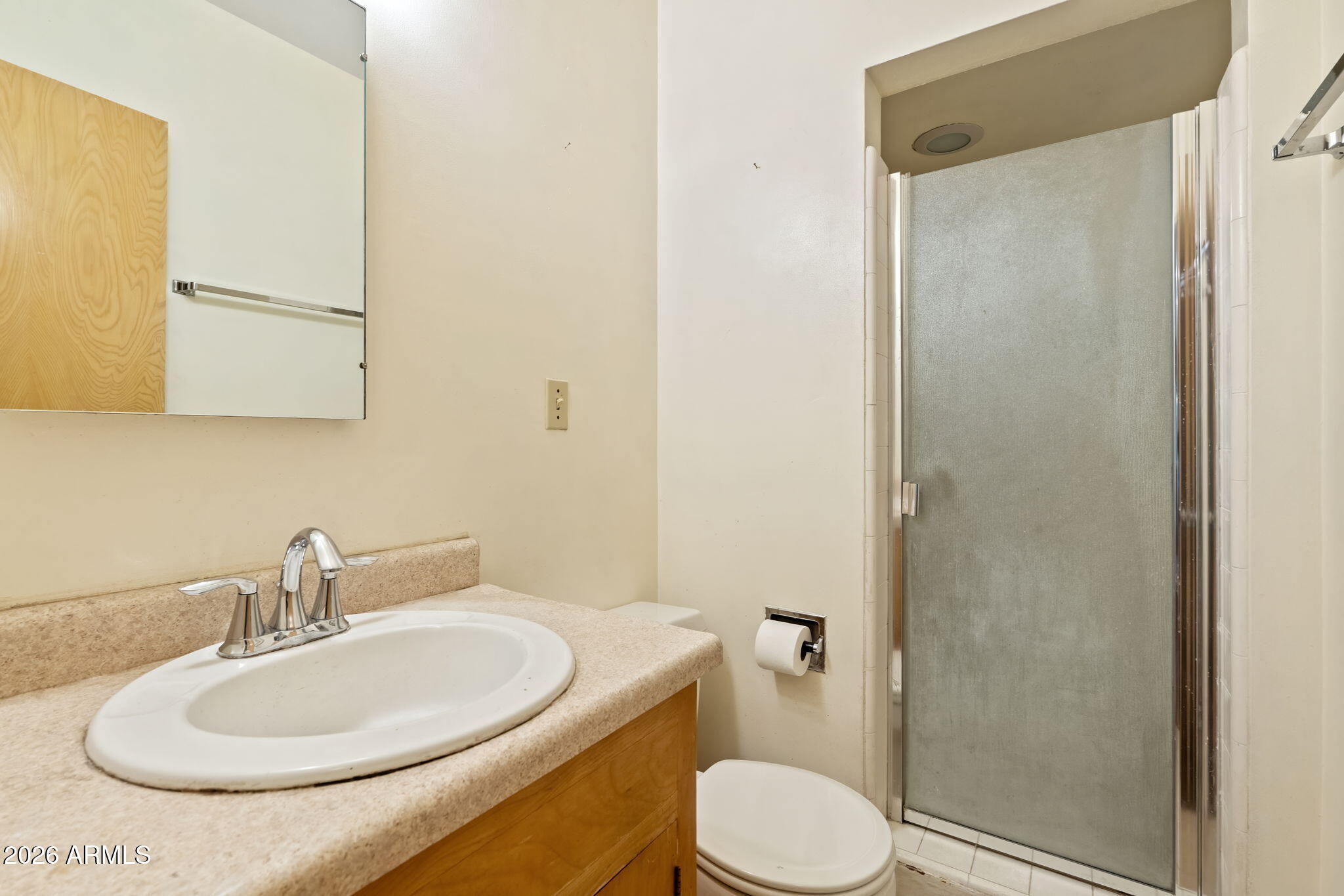 3502 E PASADENA Avenue