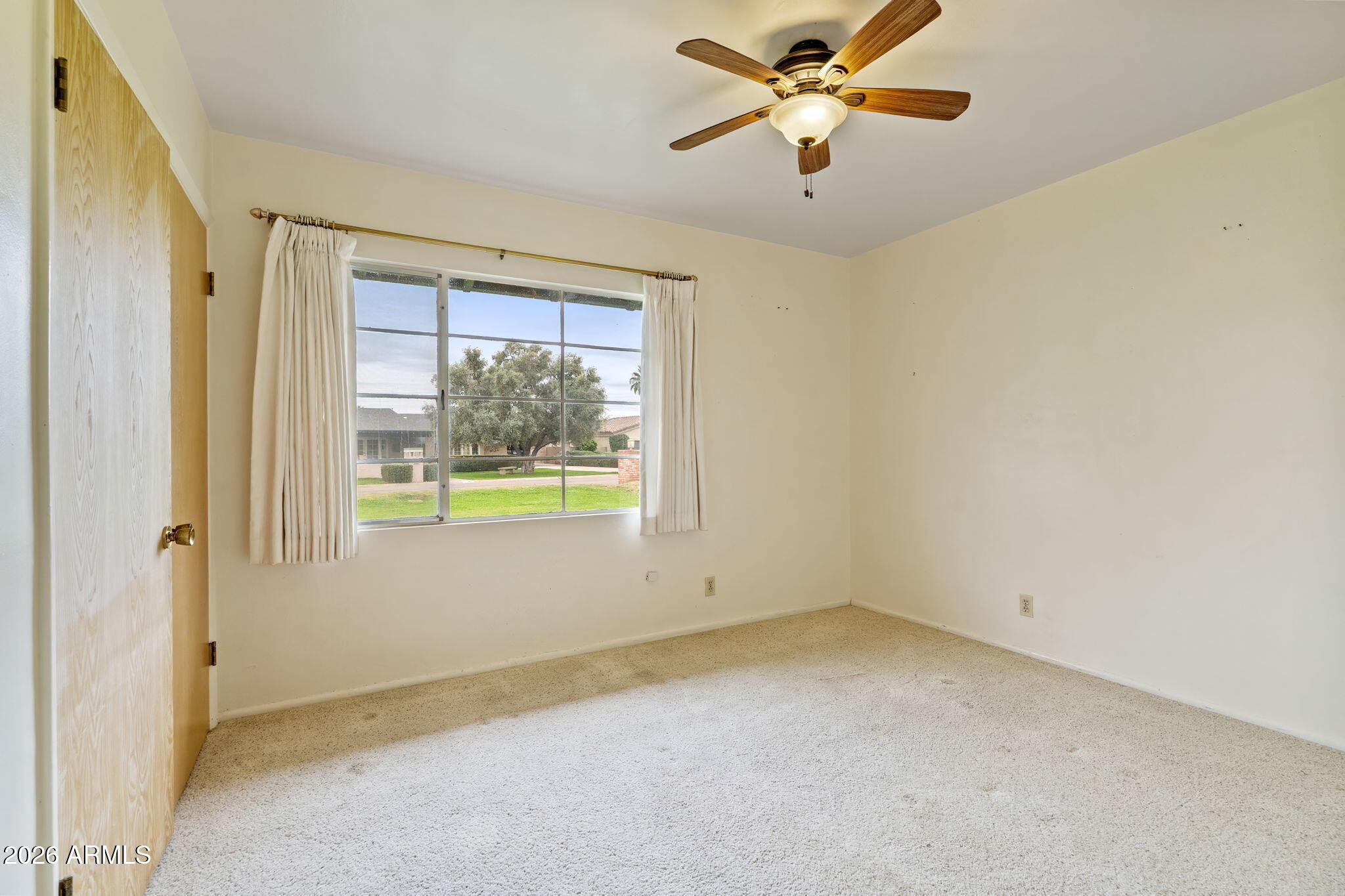 3502 E PASADENA Avenue