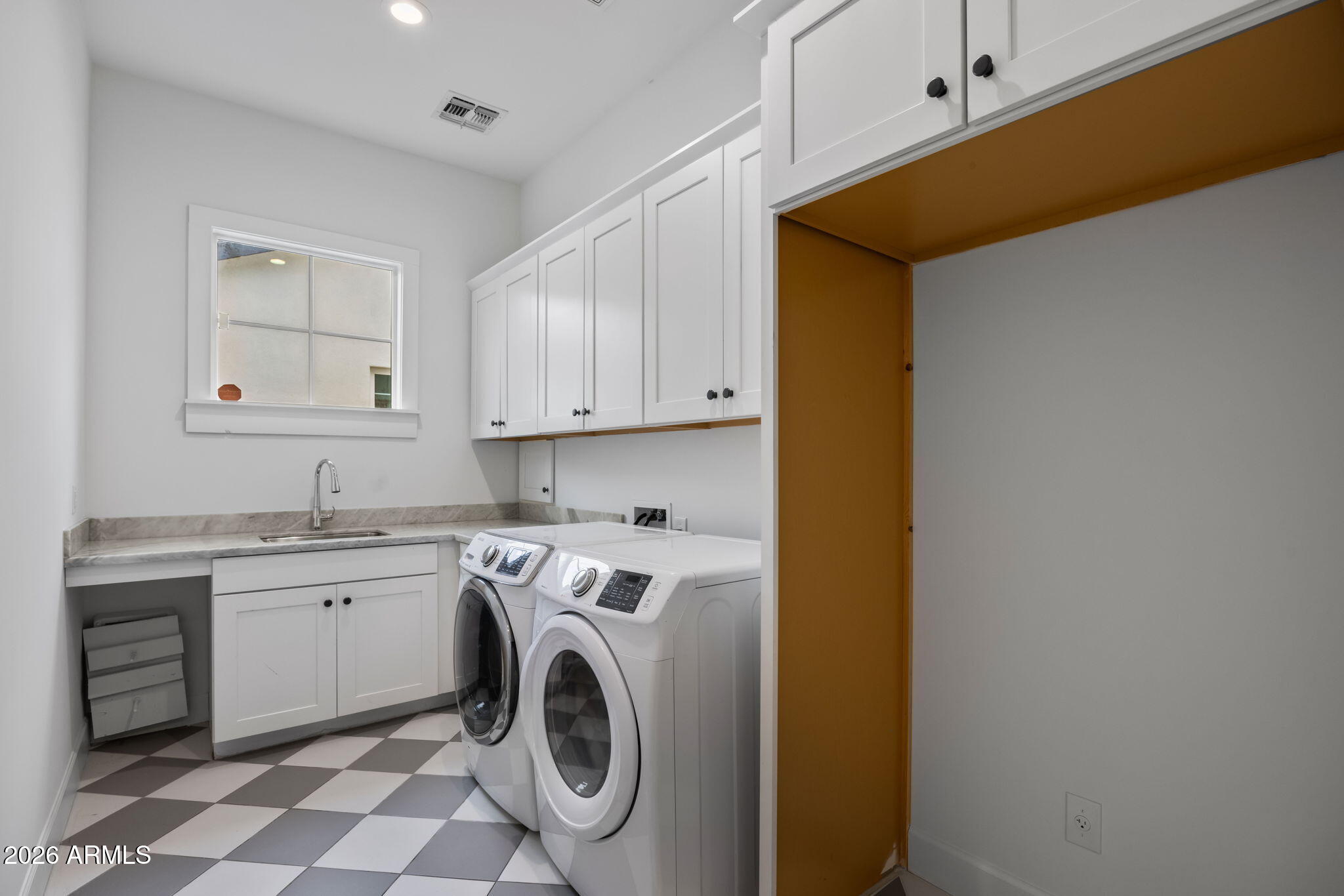 4201 E CHEERY LYNN Road