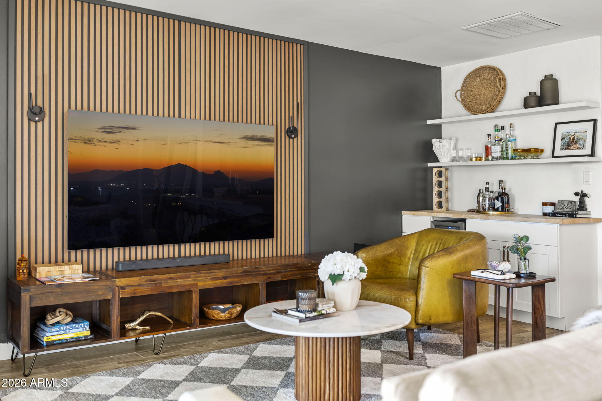 4215 E FLOWER Street