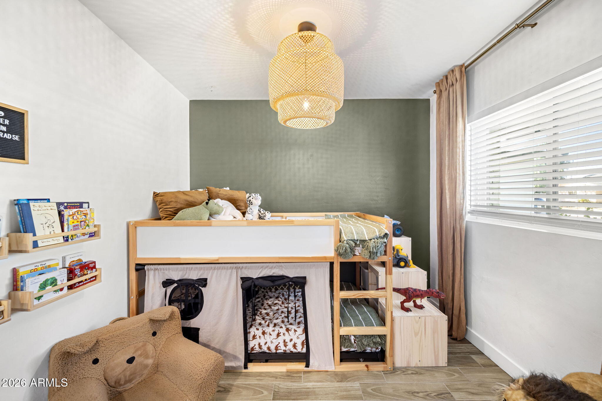 4215 E FLOWER Street