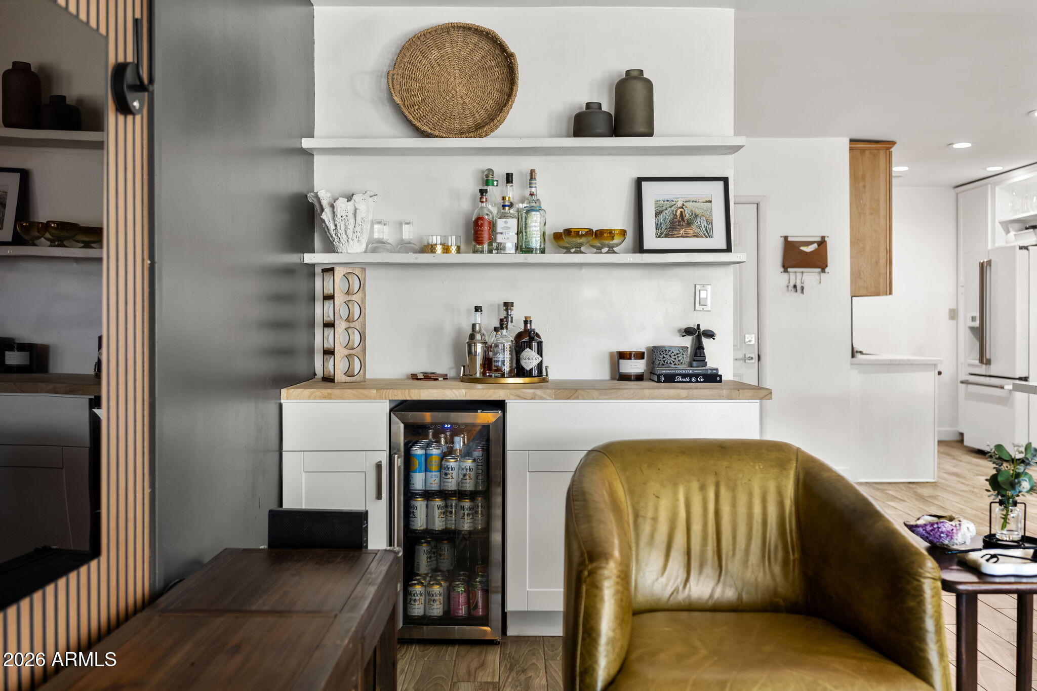 4215 E FLOWER Street