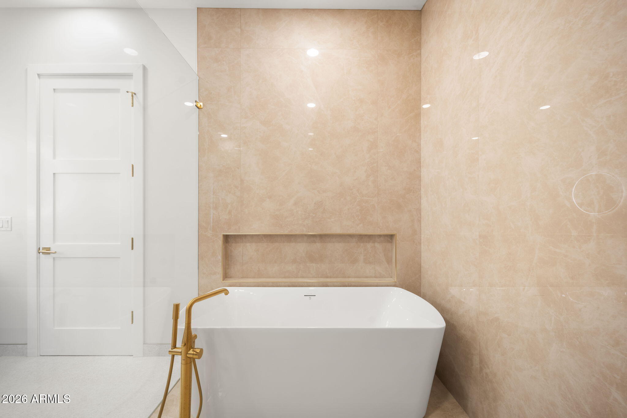 4227 E CAMPBELL Avenue