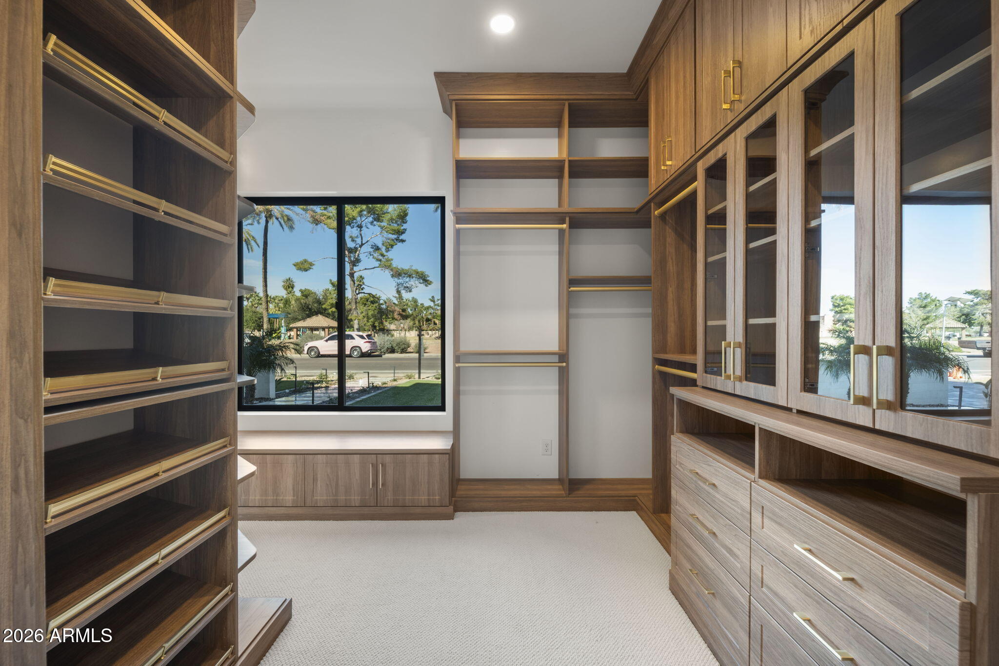 4227 E CAMPBELL Avenue