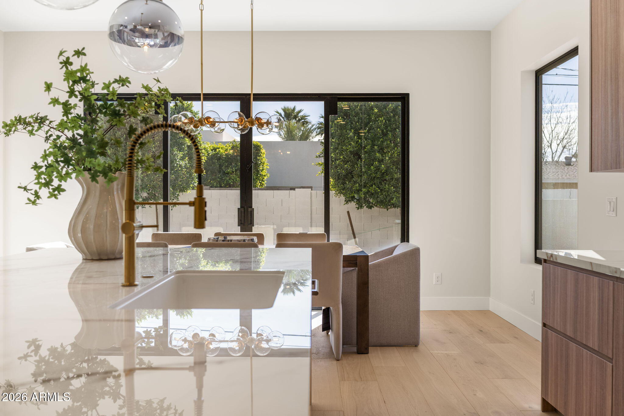 4227 E CAMPBELL Avenue