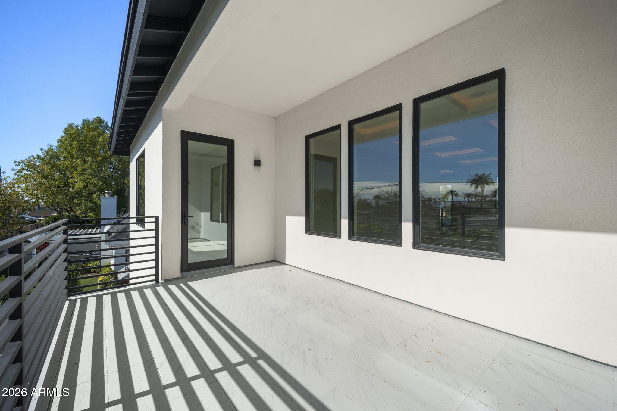 4227 E CAMPBELL Avenue