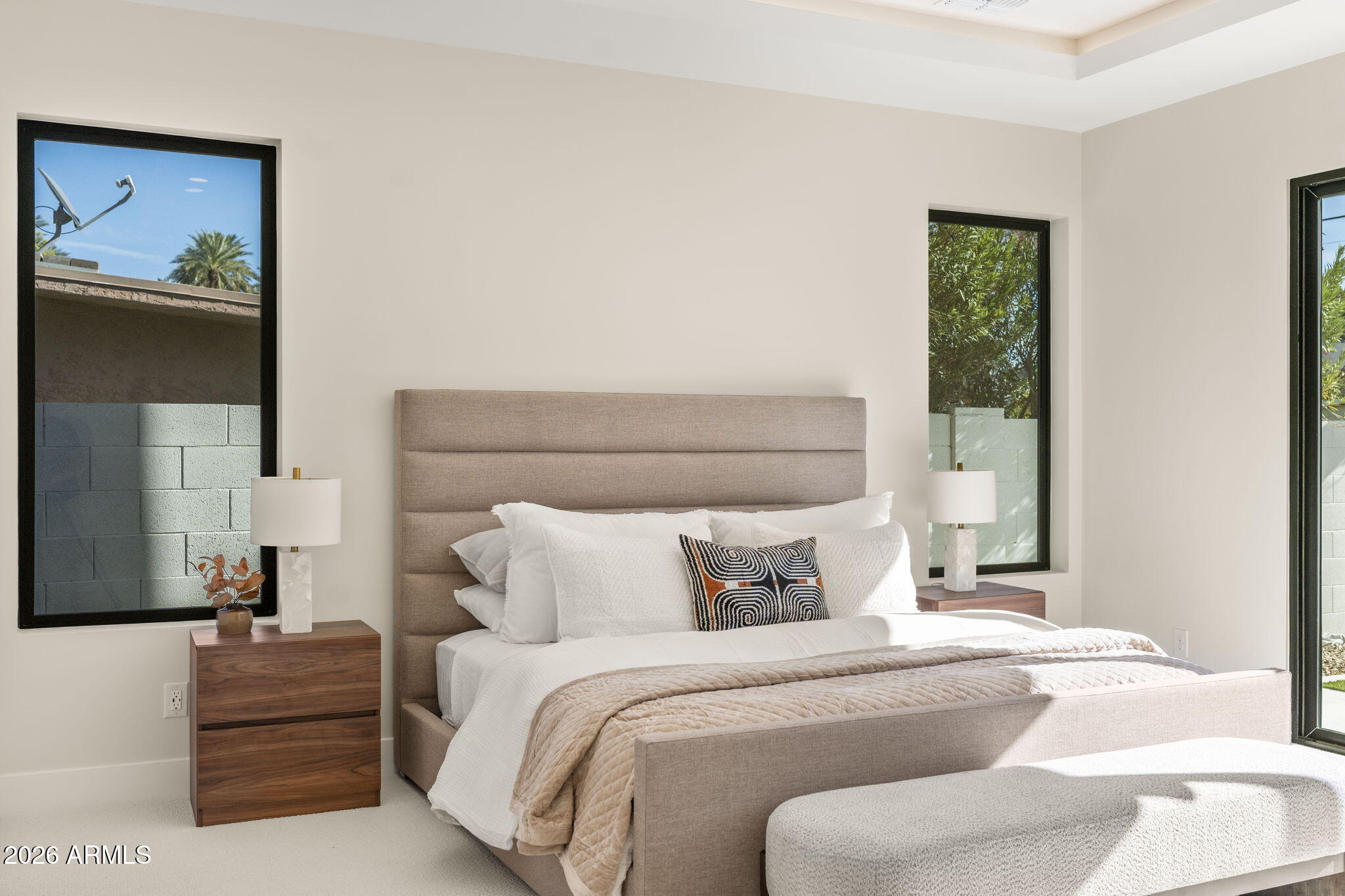 4227 E CAMPBELL Avenue